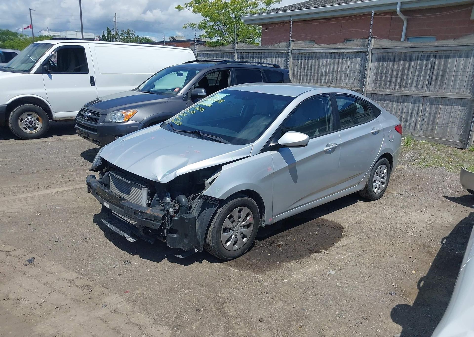 2013 HYUNDAI ACCENT GL