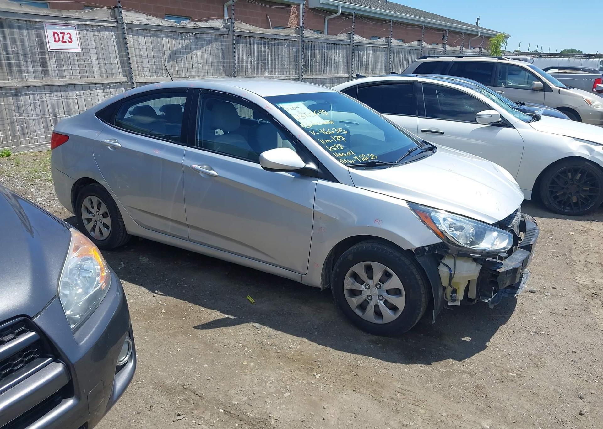 2013 HYUNDAI ACCENT GL