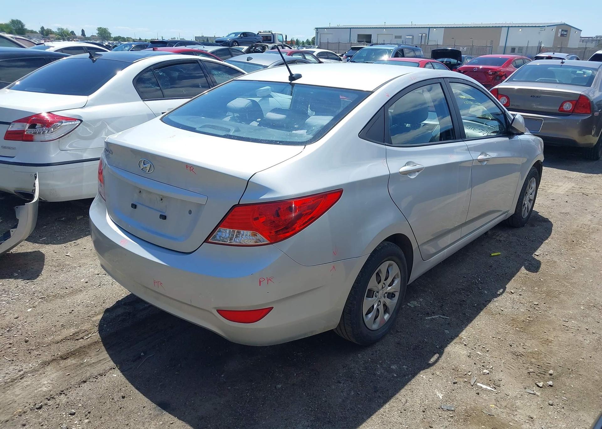 2013 HYUNDAI ACCENT GL