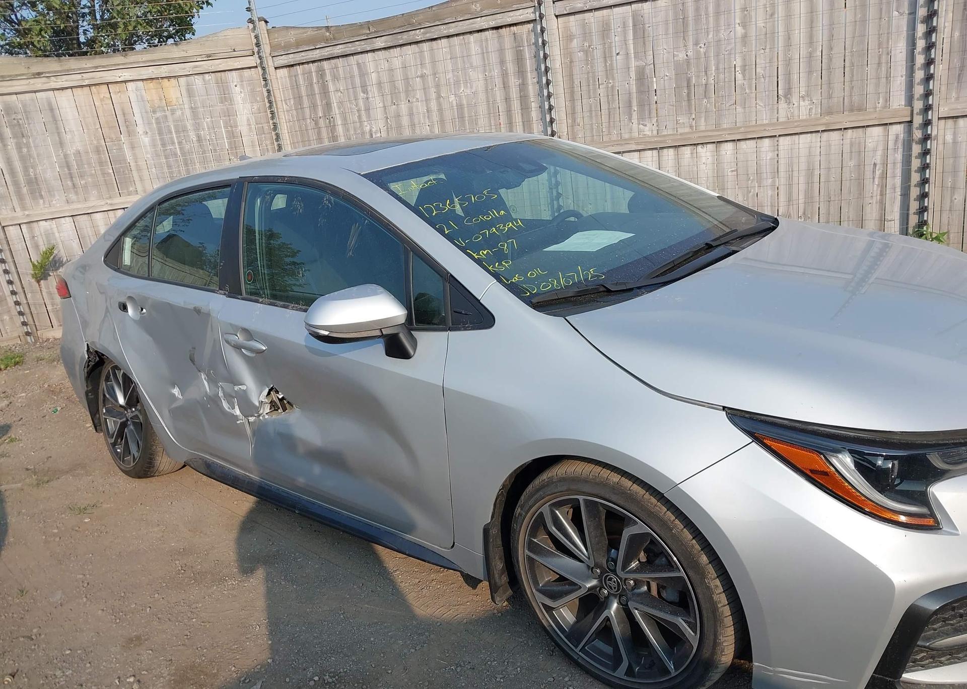 2021 TOYOTA COROLLA