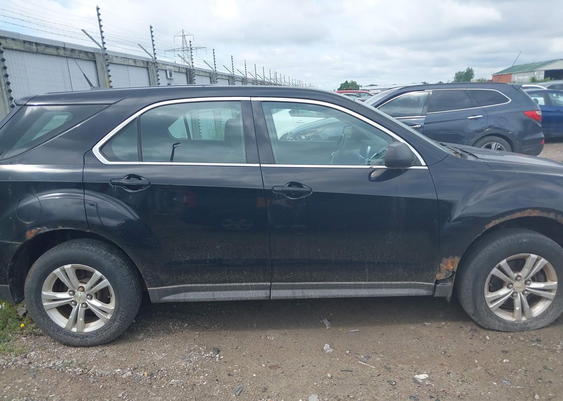 2011 CHEVROLET EQUINOX LS