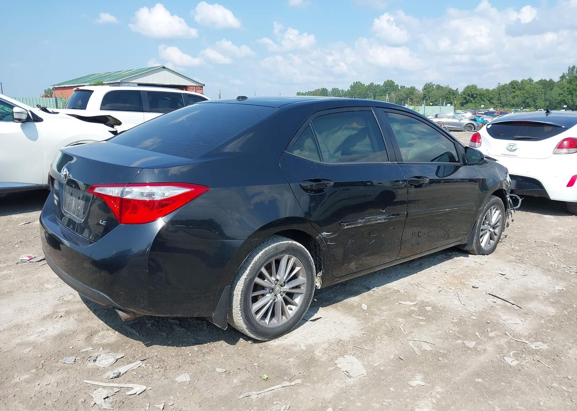2014 TOYOTA COROLLA LE
