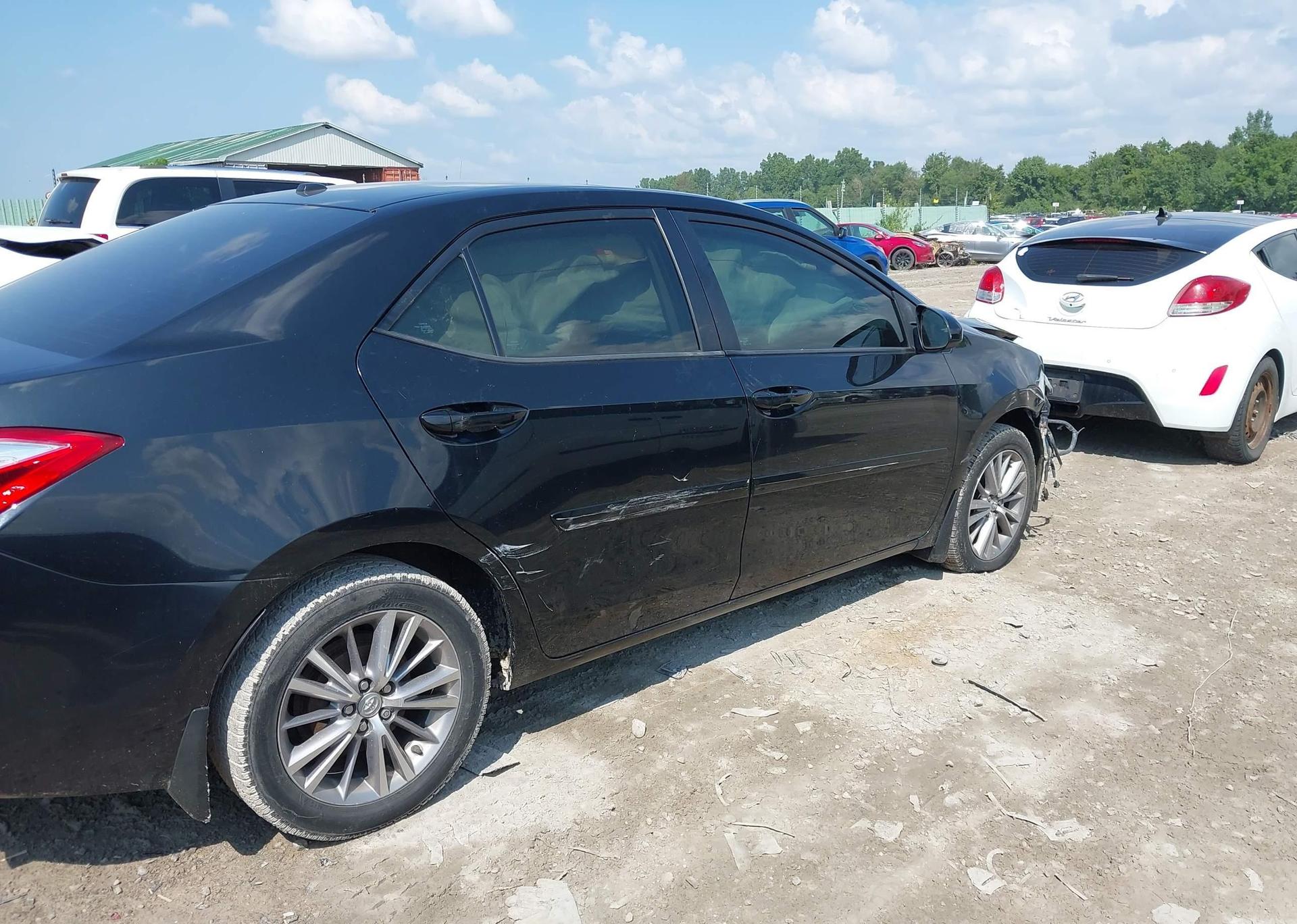 2014 TOYOTA COROLLA LE