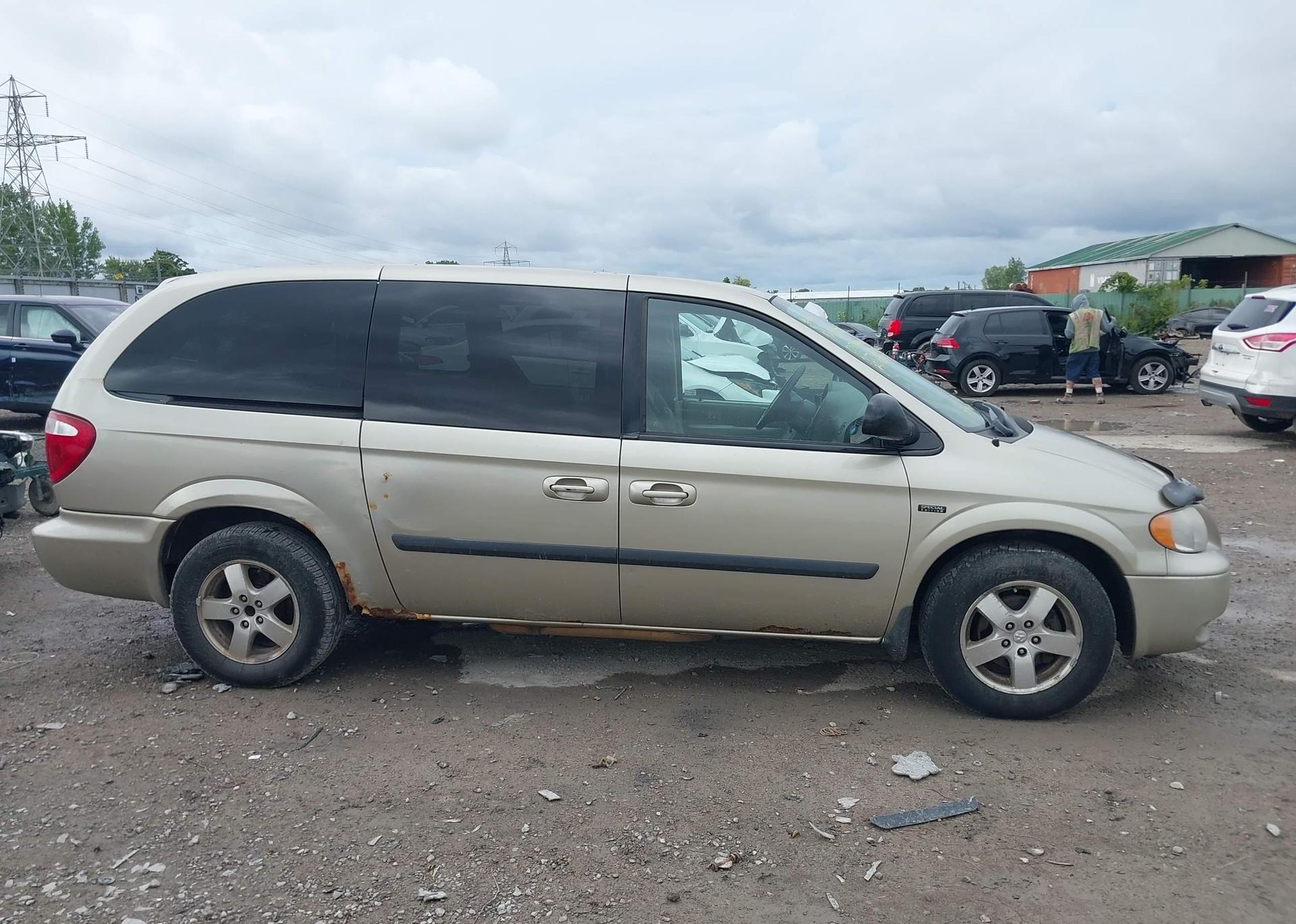 2005 DODGE GRAND CARAVAN