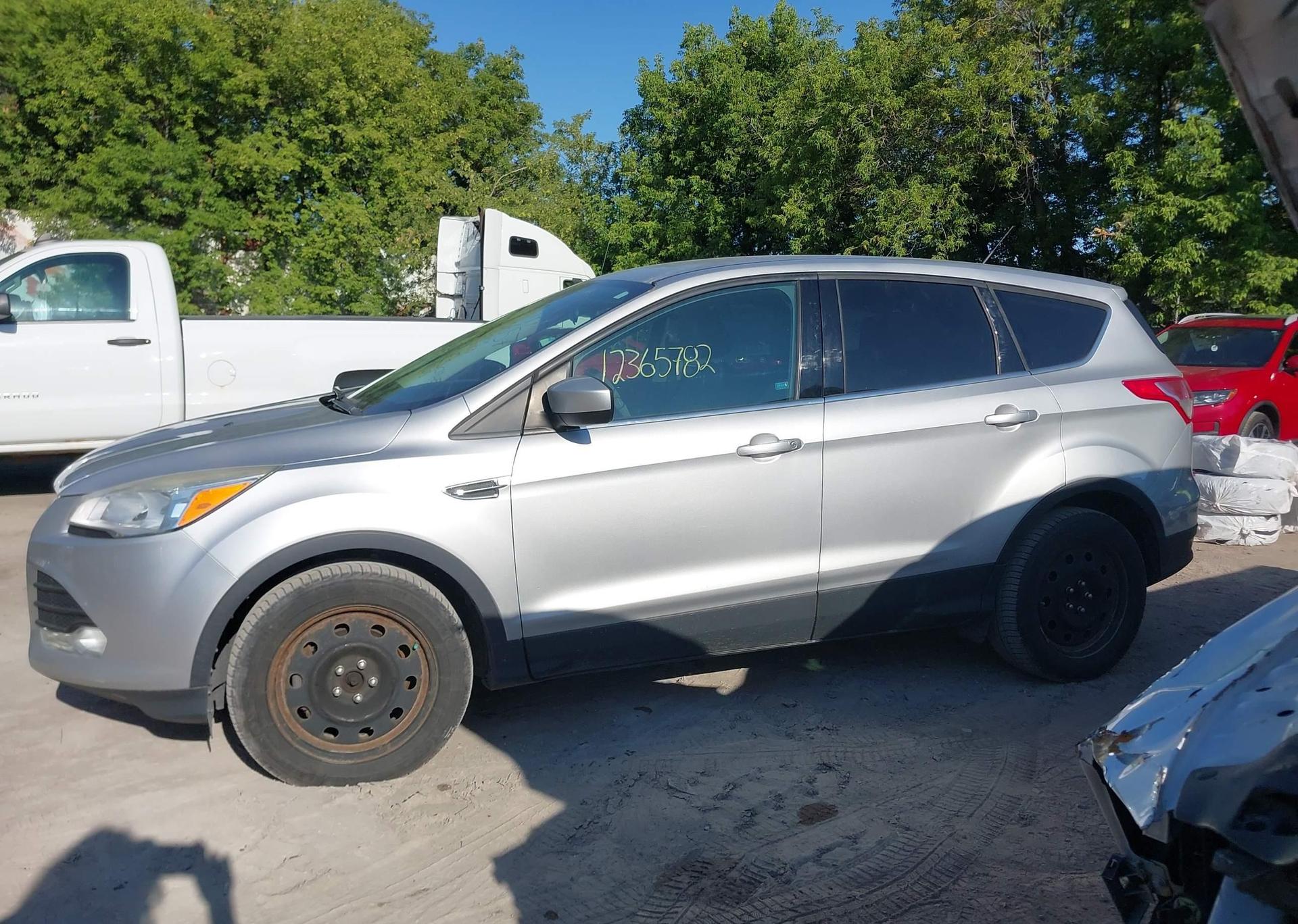 2013 FORD ESCAPE SE