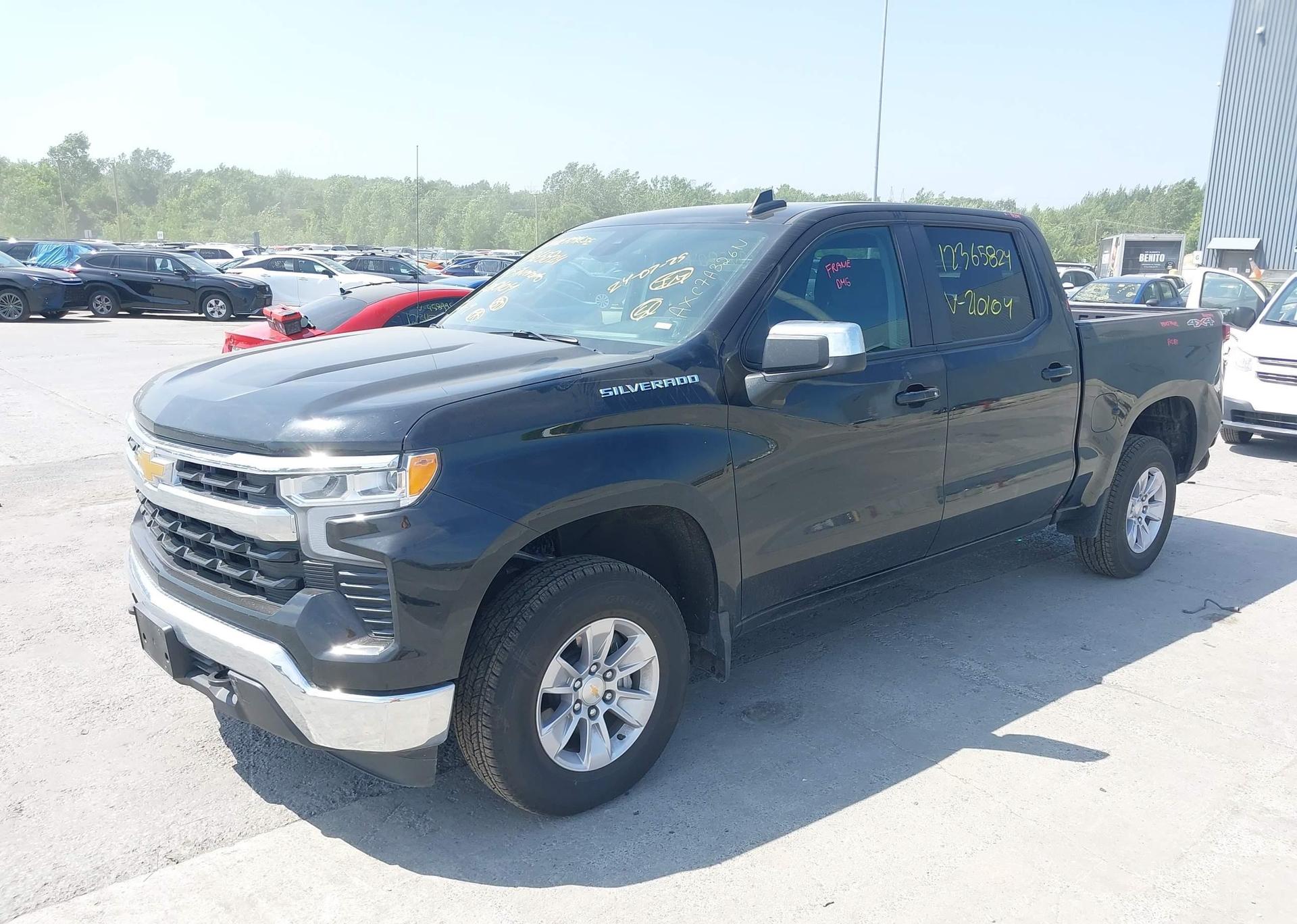 2025 CHEVROLET SILVERADO K1500 LT