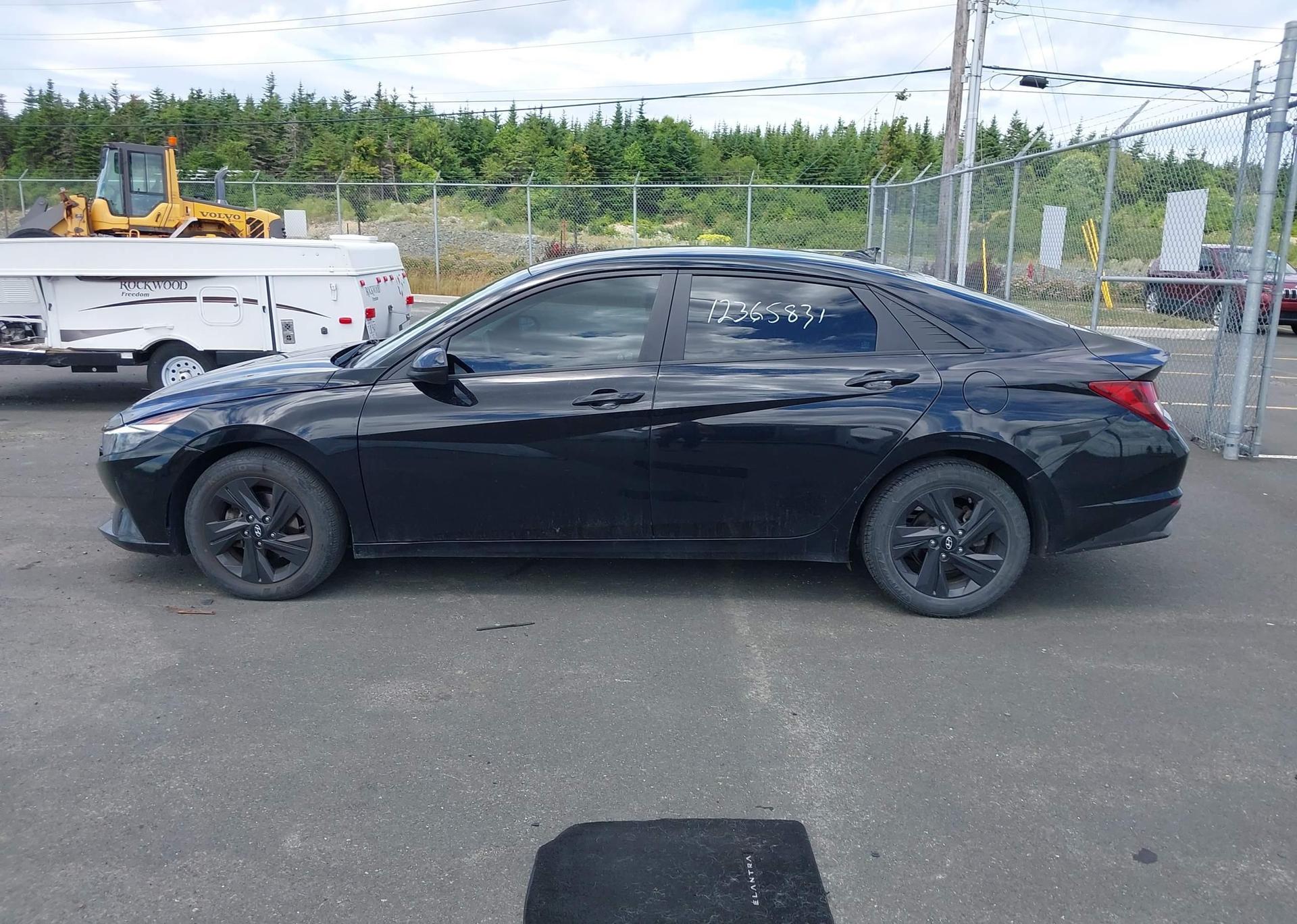 2021 HYUNDAI ELANTRA SEL