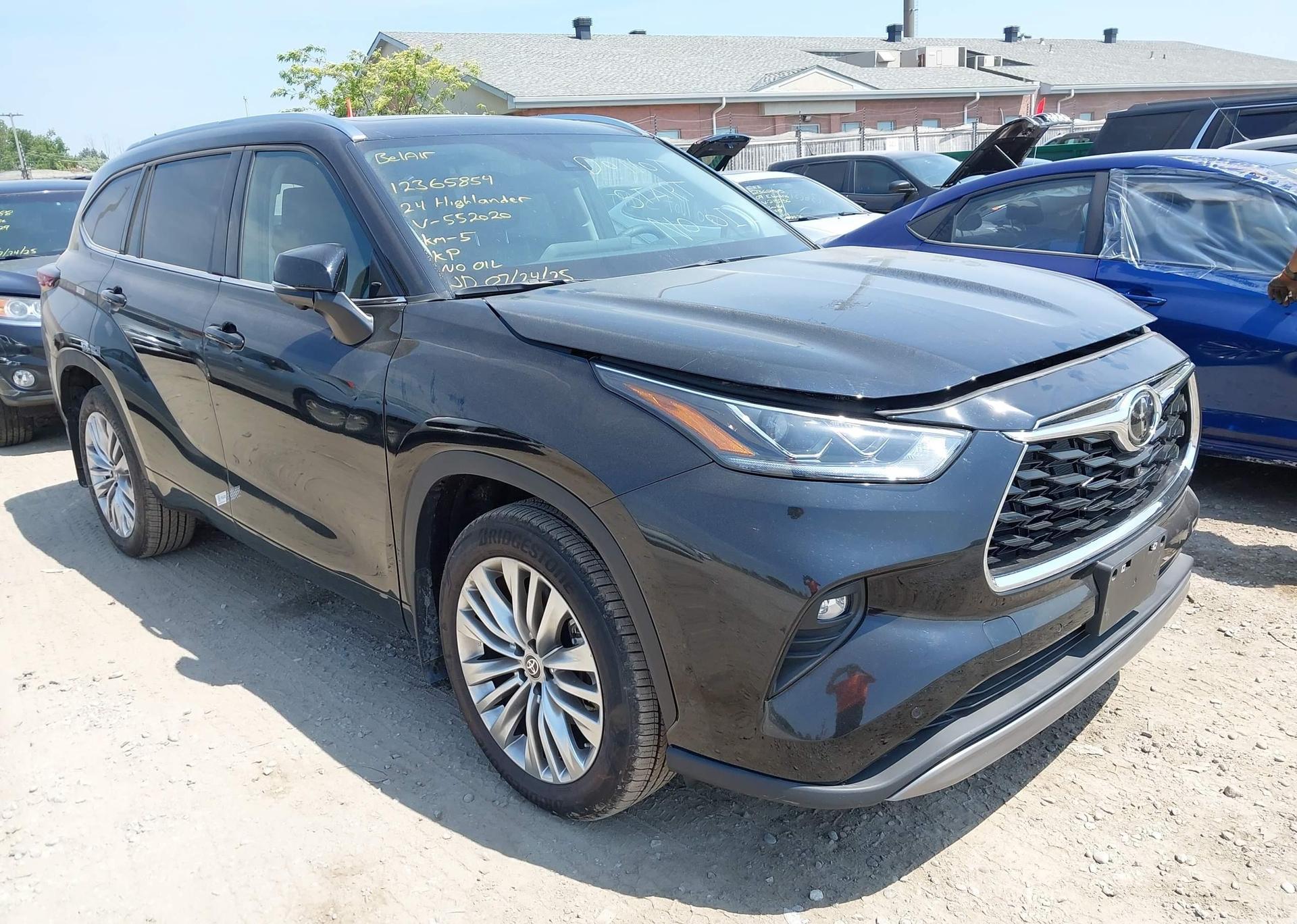 2024 TOYOTA HIGHLANDER