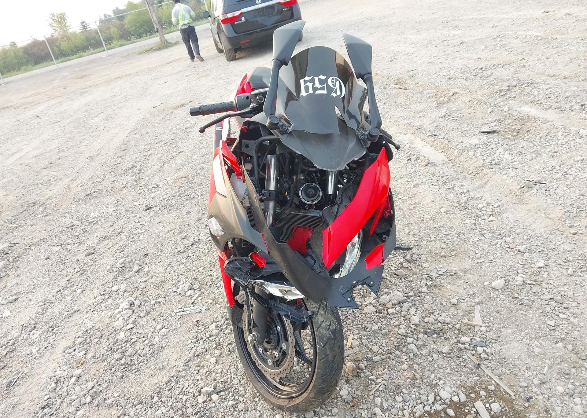 2018 KAWASAKI EX400