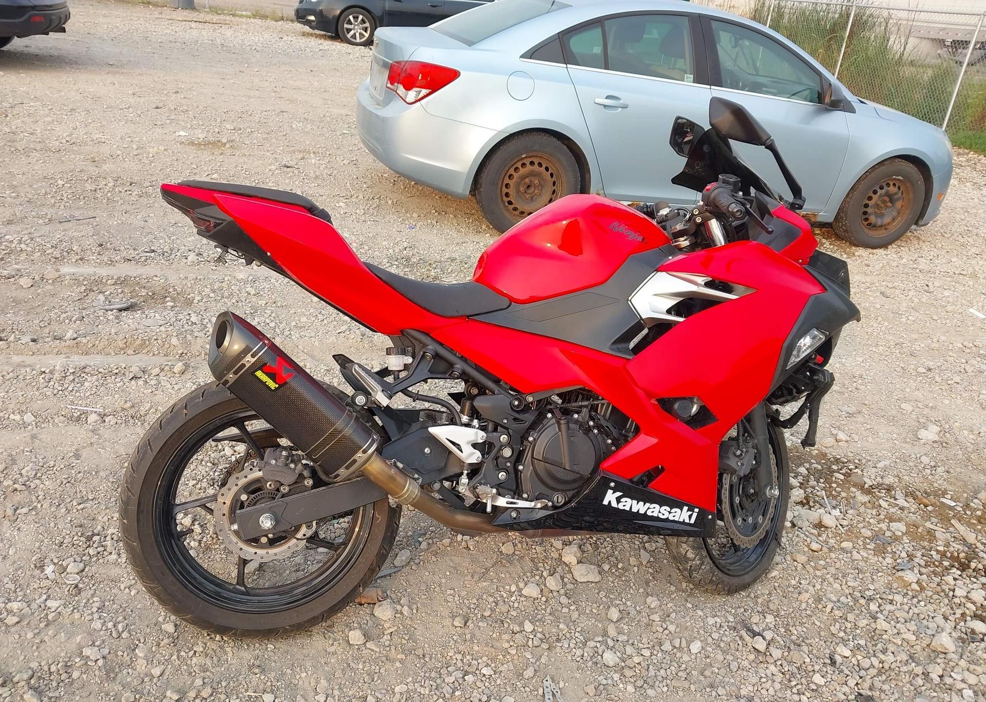 2018 KAWASAKI EX400