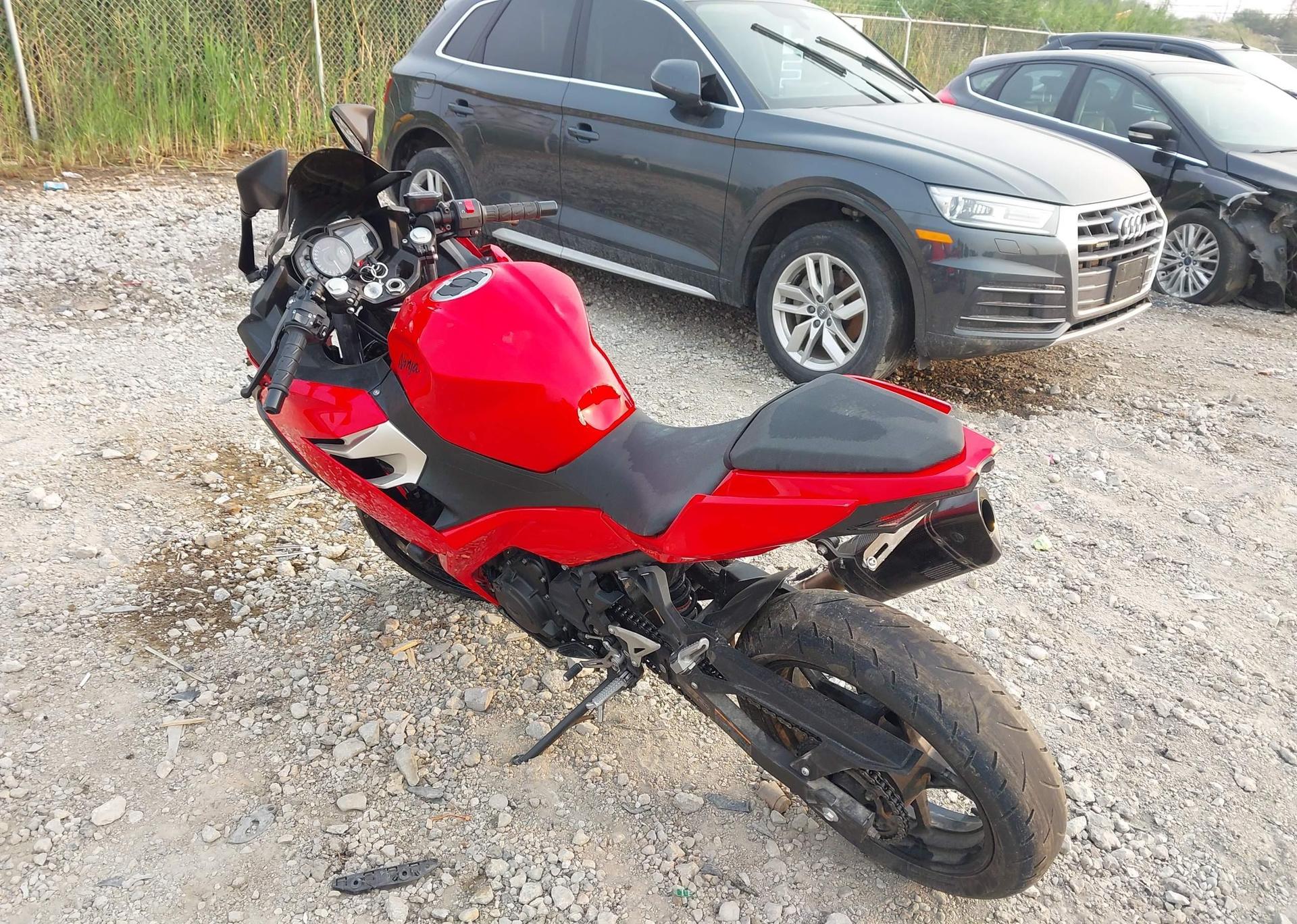 2018 KAWASAKI EX400