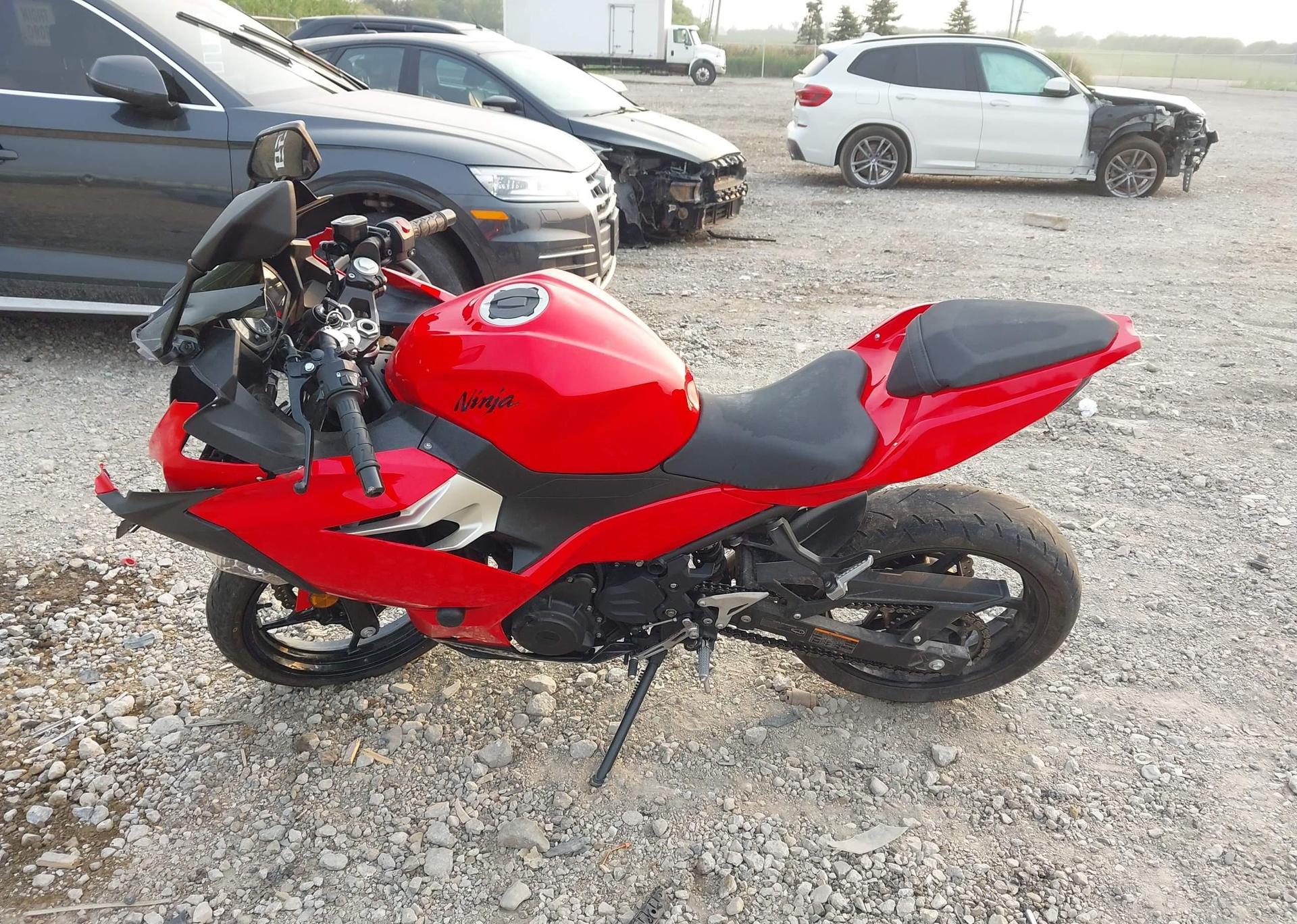 2018 KAWASAKI EX400