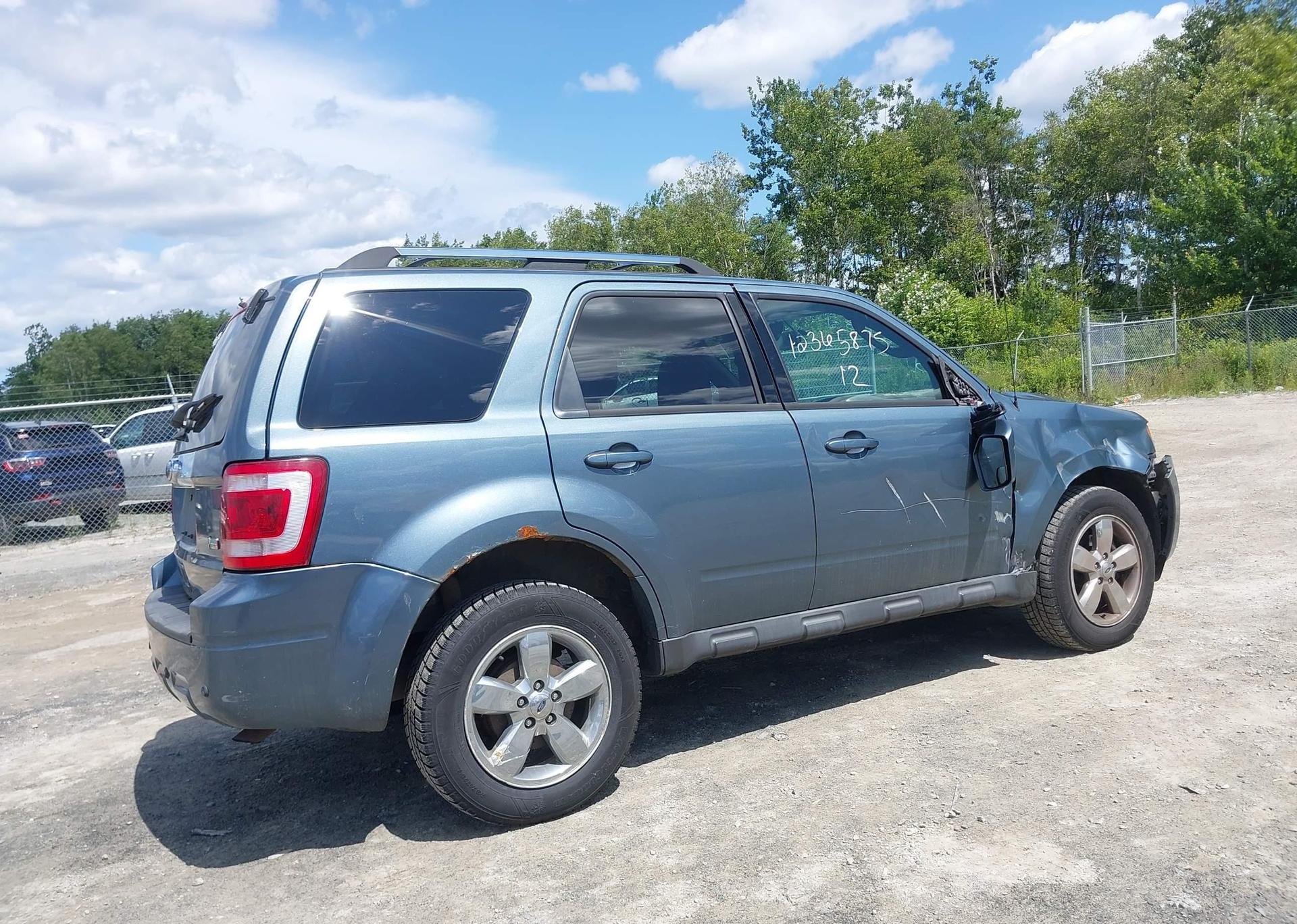 2012 FORD ESCAPE LIMITED