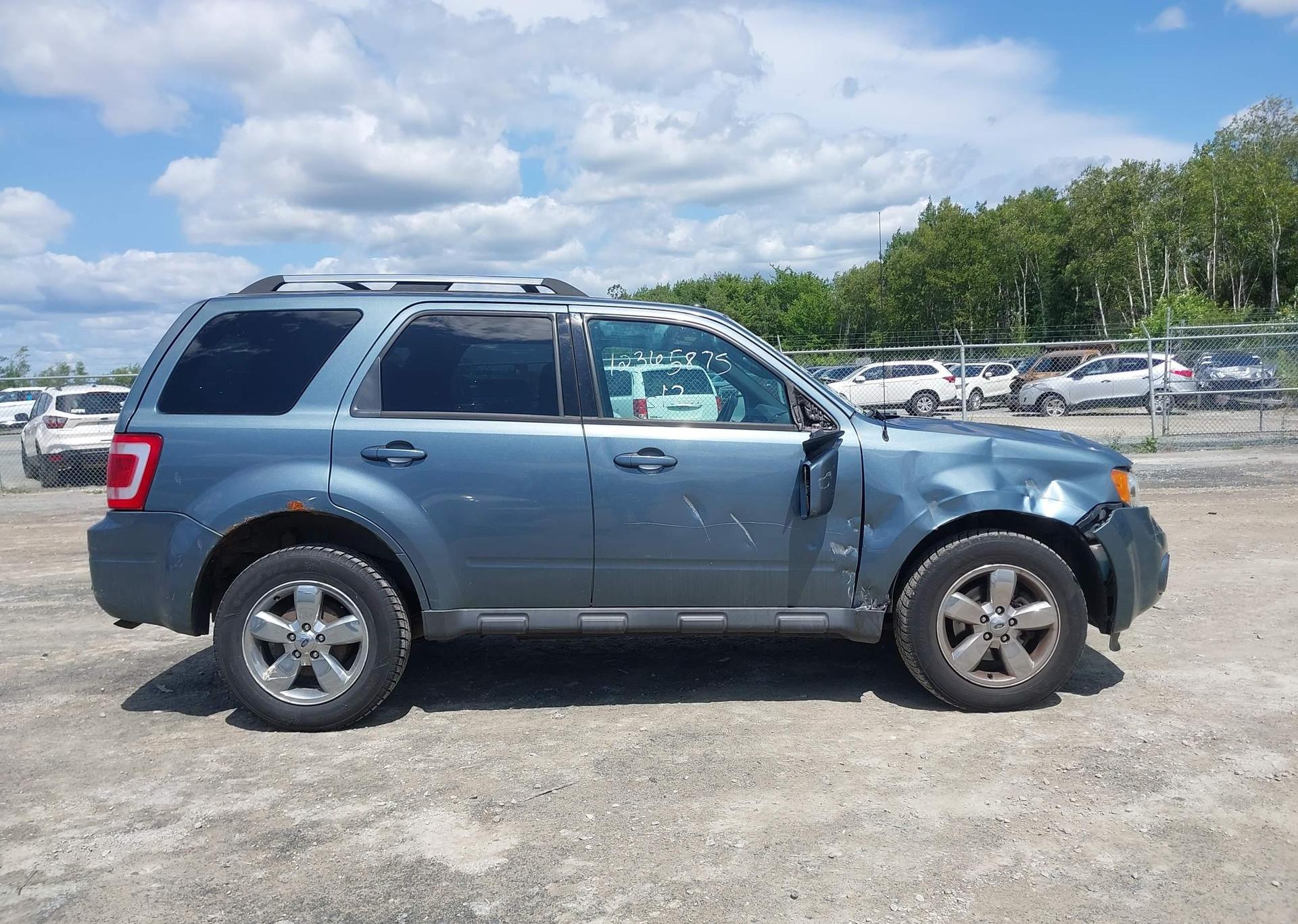 2012 FORD ESCAPE LIMITED