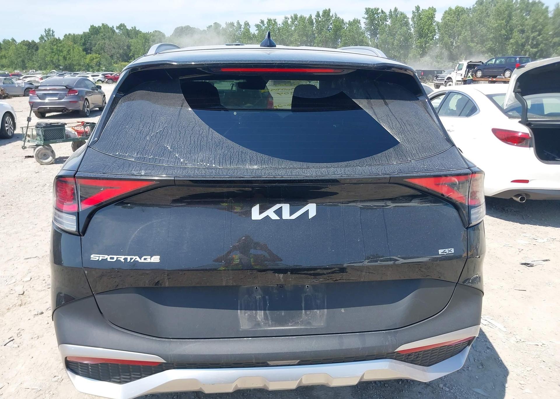2023 KIA Sportage LX