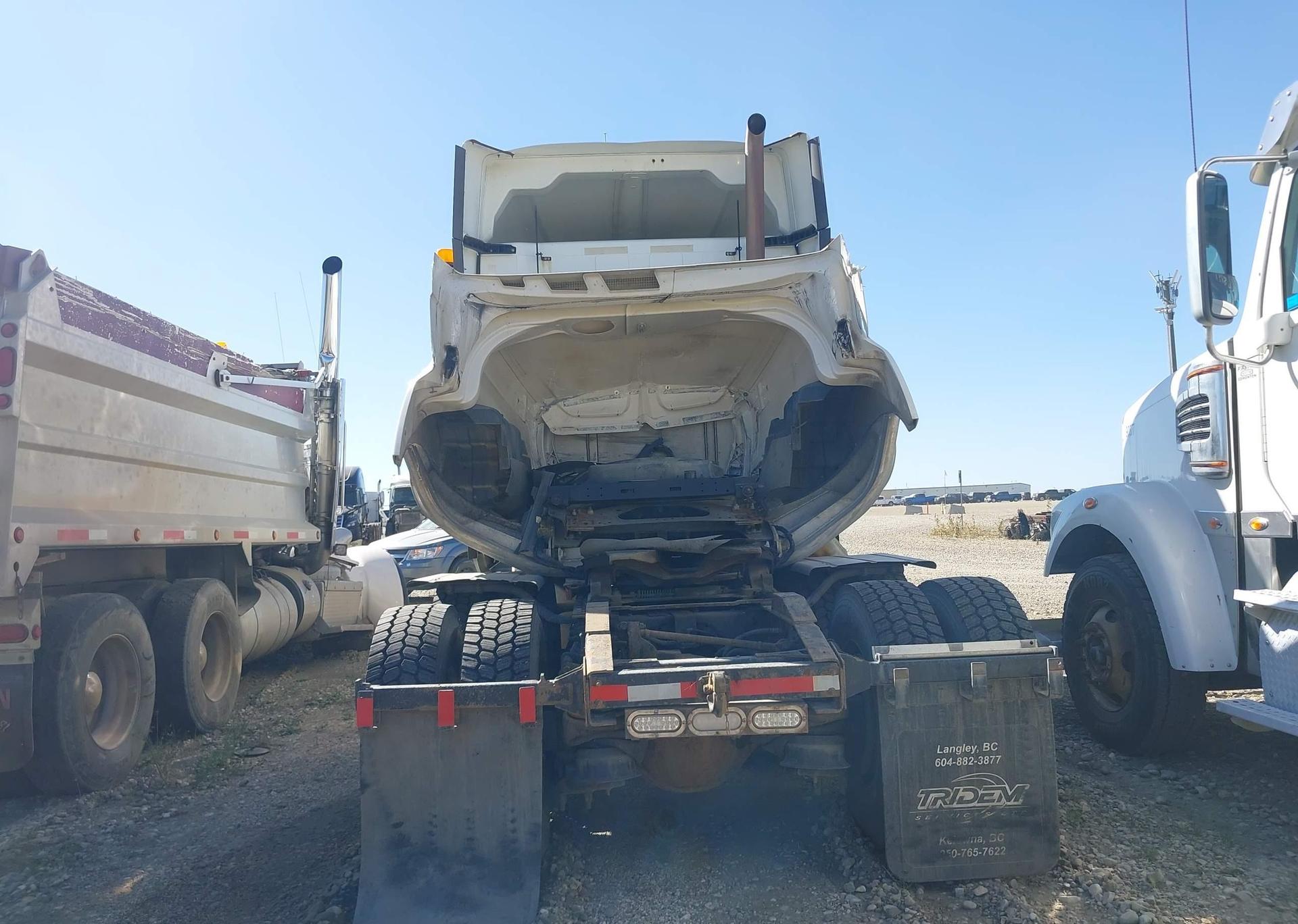 2019 INTERNATIONAL LT625