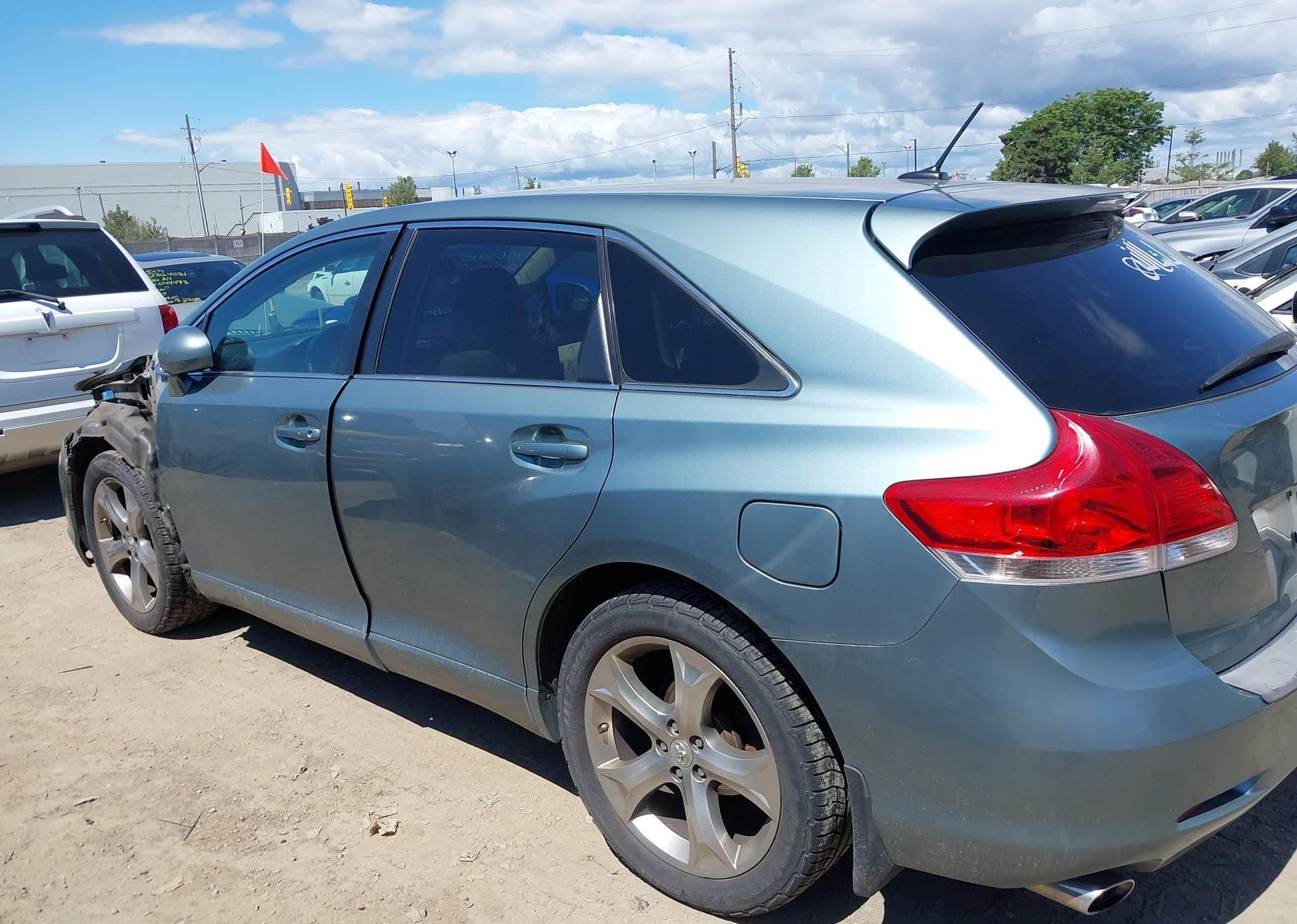 2010 TOYOTA VENZA BASE V6