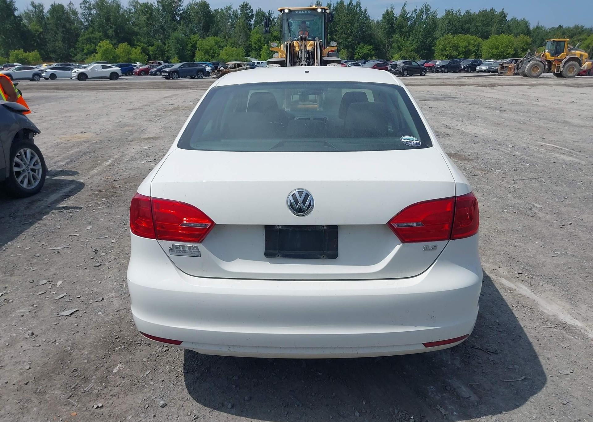 2013 VOLKSWAGEN JETTA