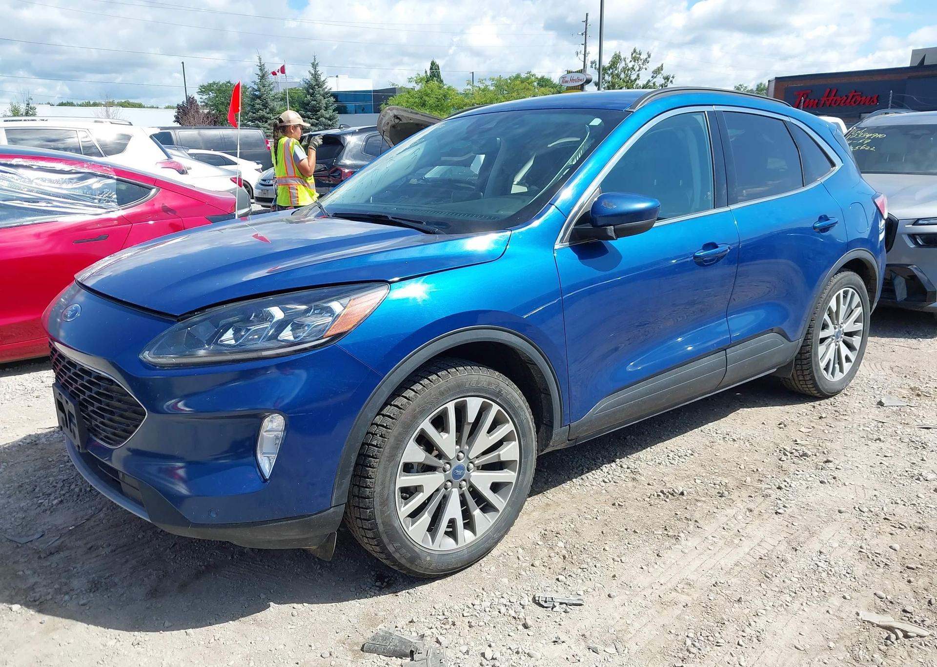 2022 FORD ESCAPE TITANIUM