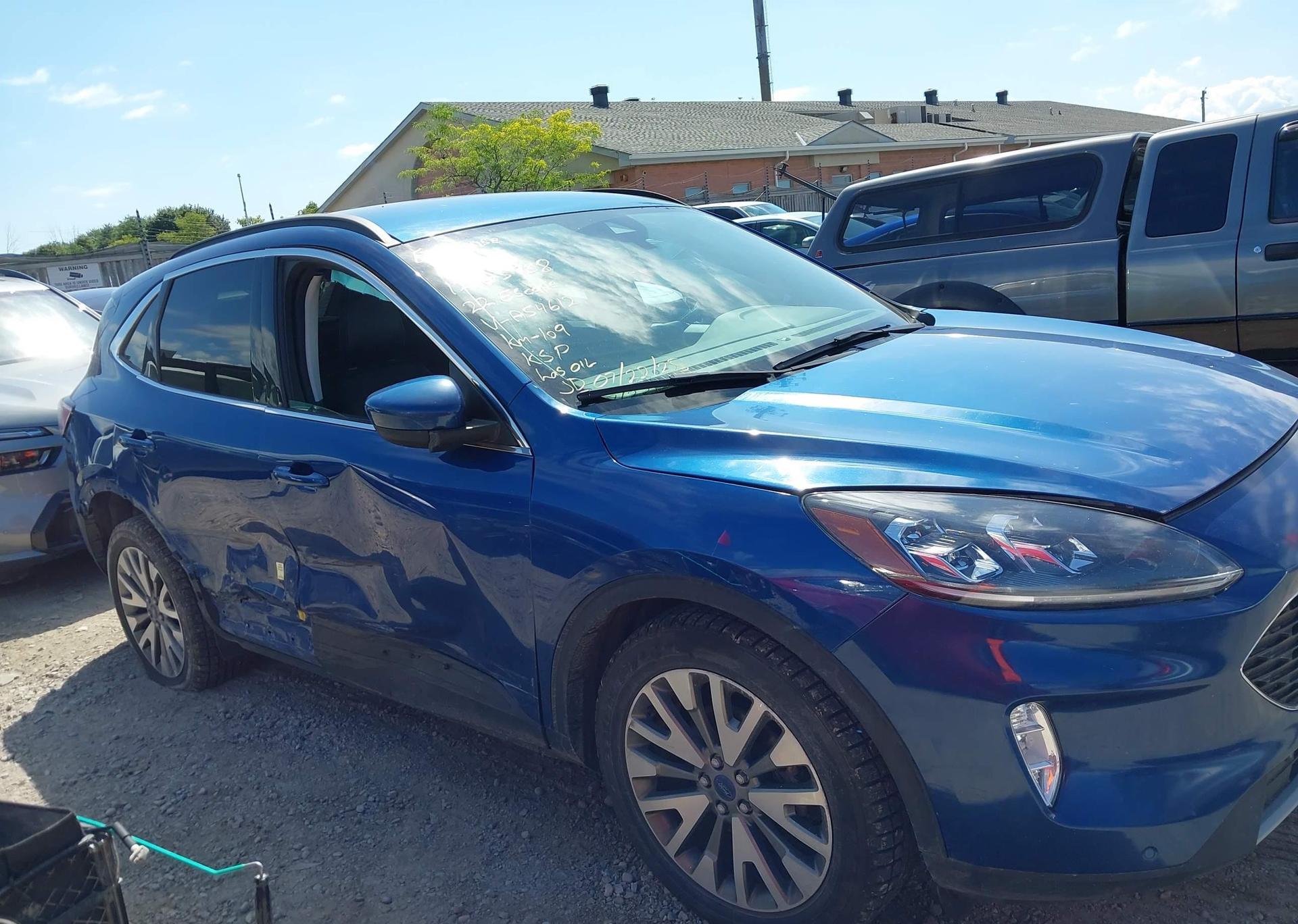 2022 FORD ESCAPE TITANIUM