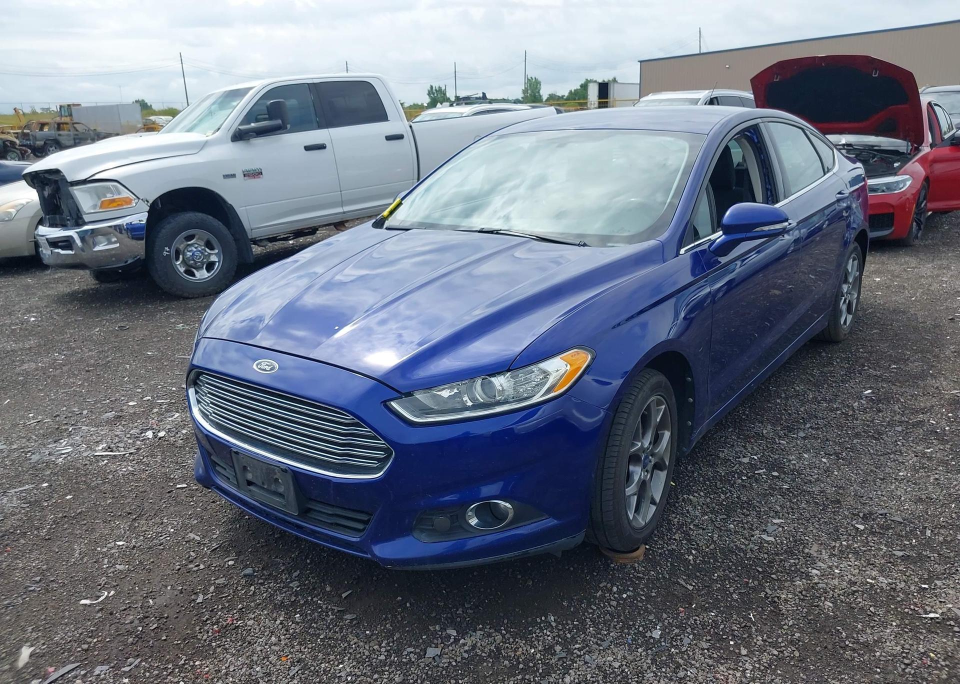 2013 FORD FUSION SE