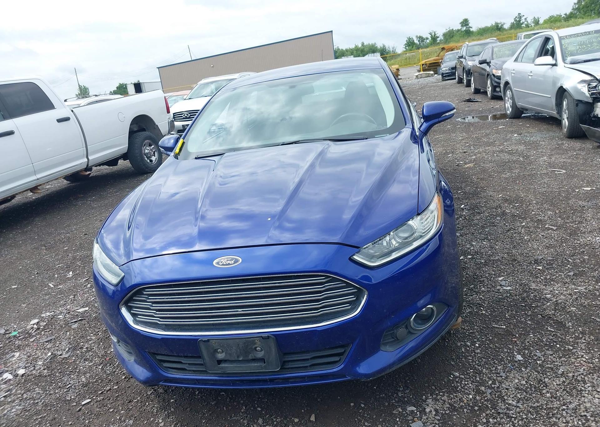2013 FORD FUSION SE