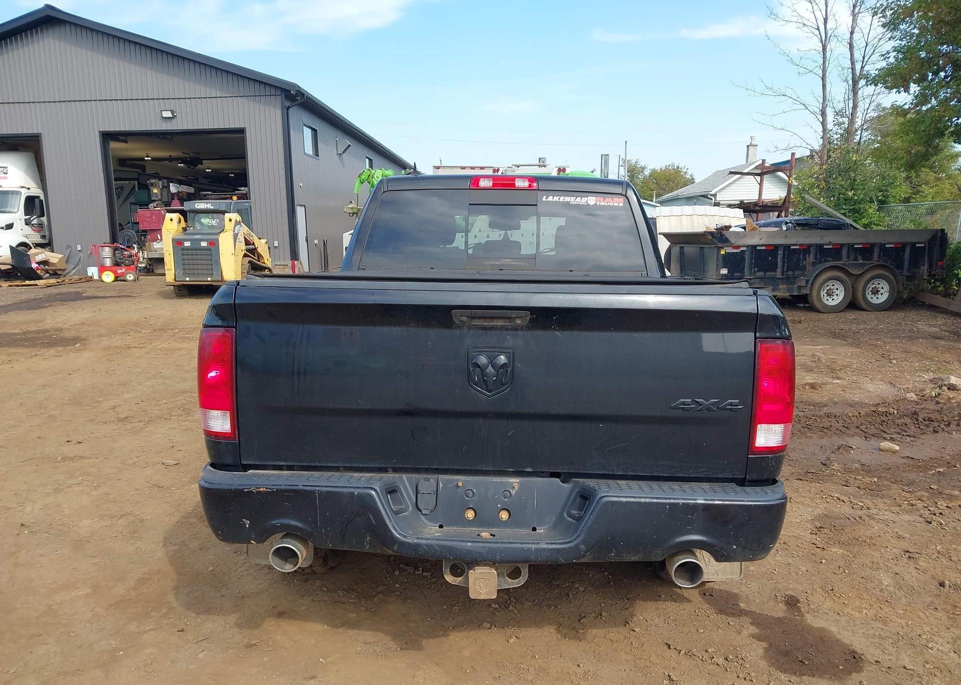 2018 RAM 1500 SLT