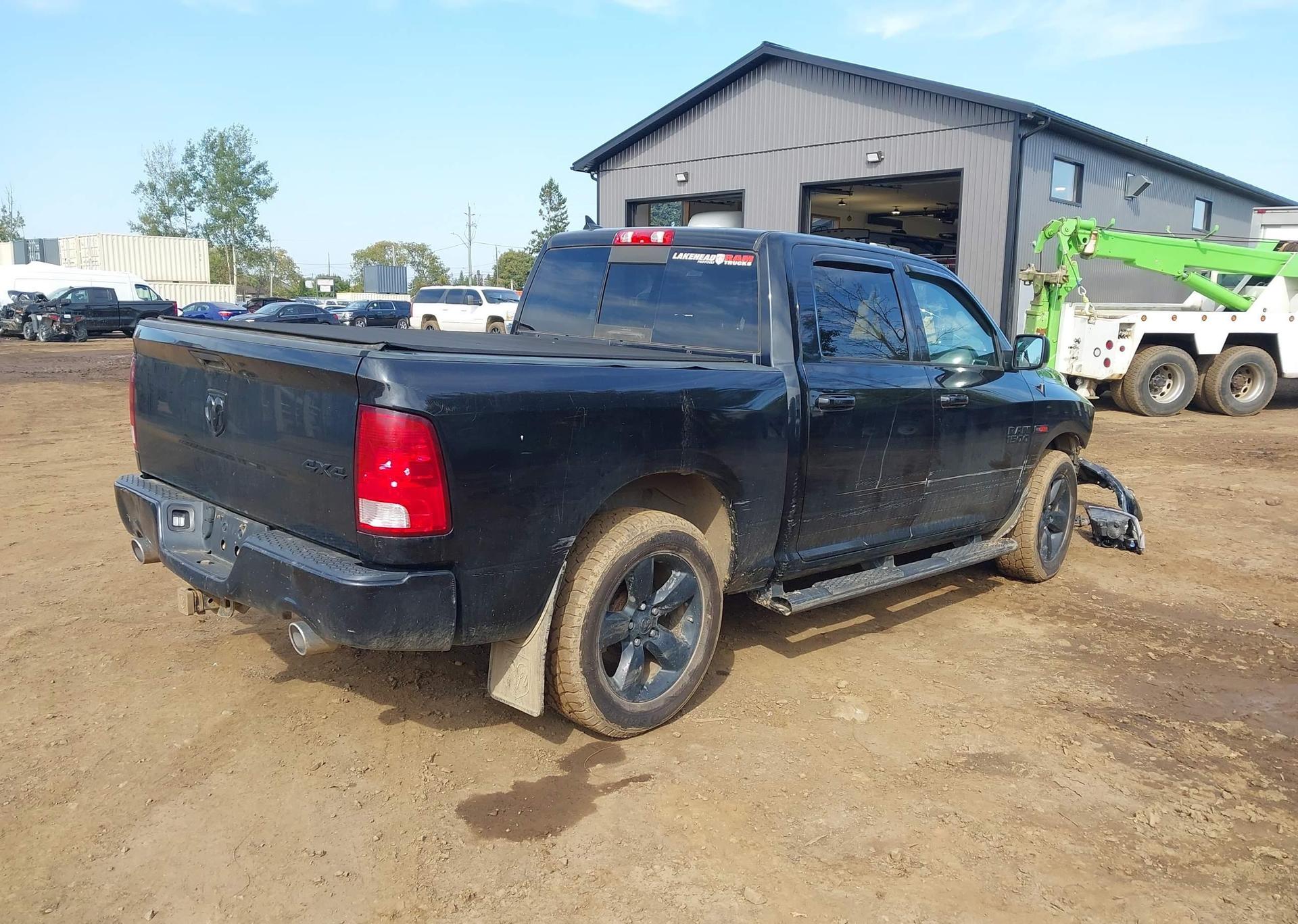 2018 RAM 1500 SLT