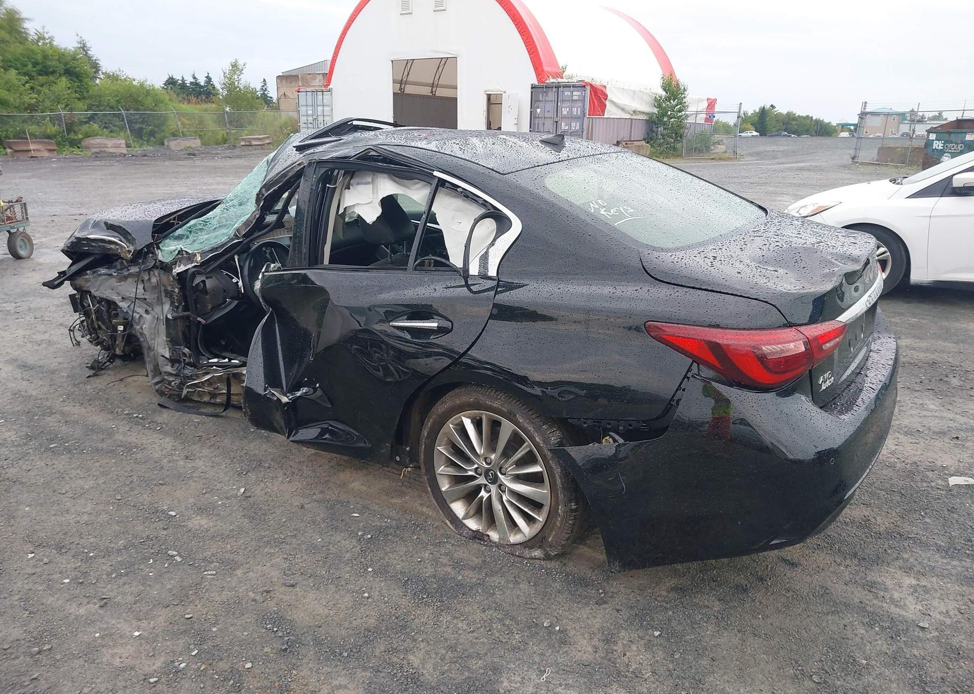 2018 INFINITI Q50 LUXE