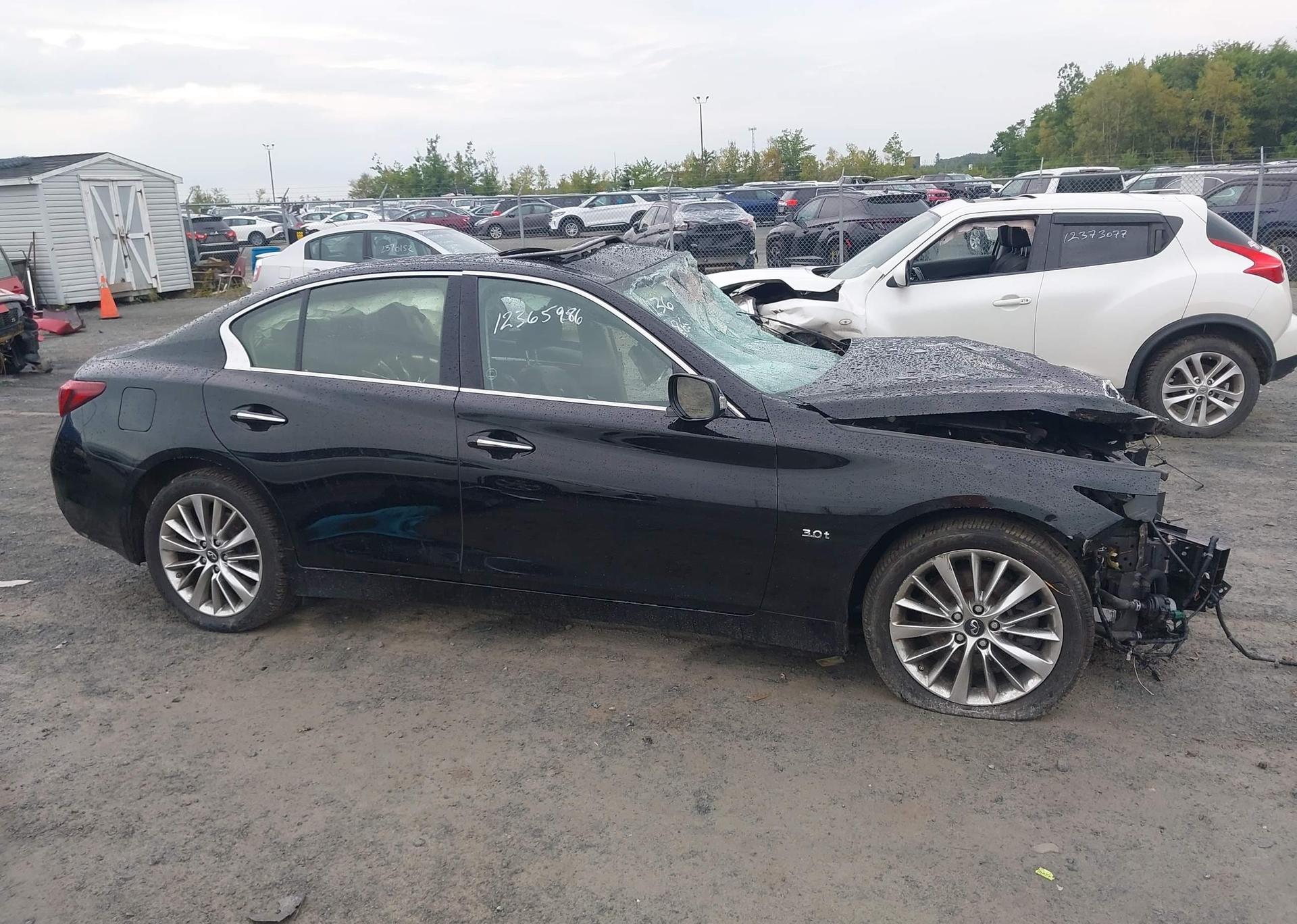 2018 INFINITI Q50 LUXE