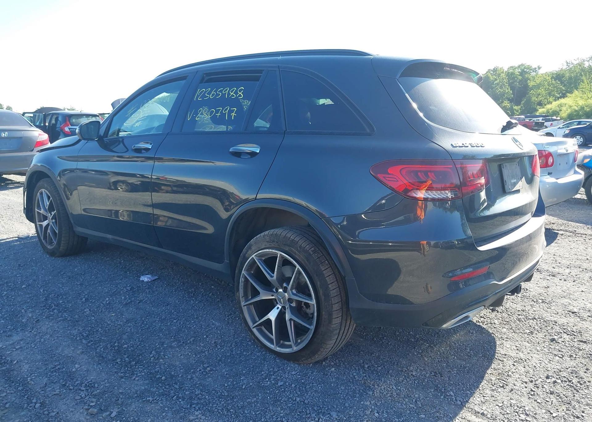 2021 MERCEDES-BENZ GLC 300 4MATIC