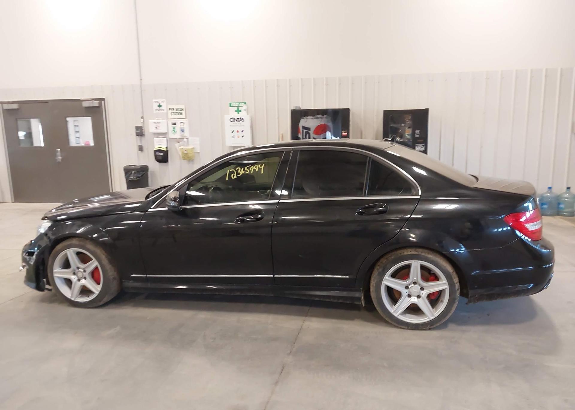 2013 MERCEDES-BENZ C 300 4MATIC