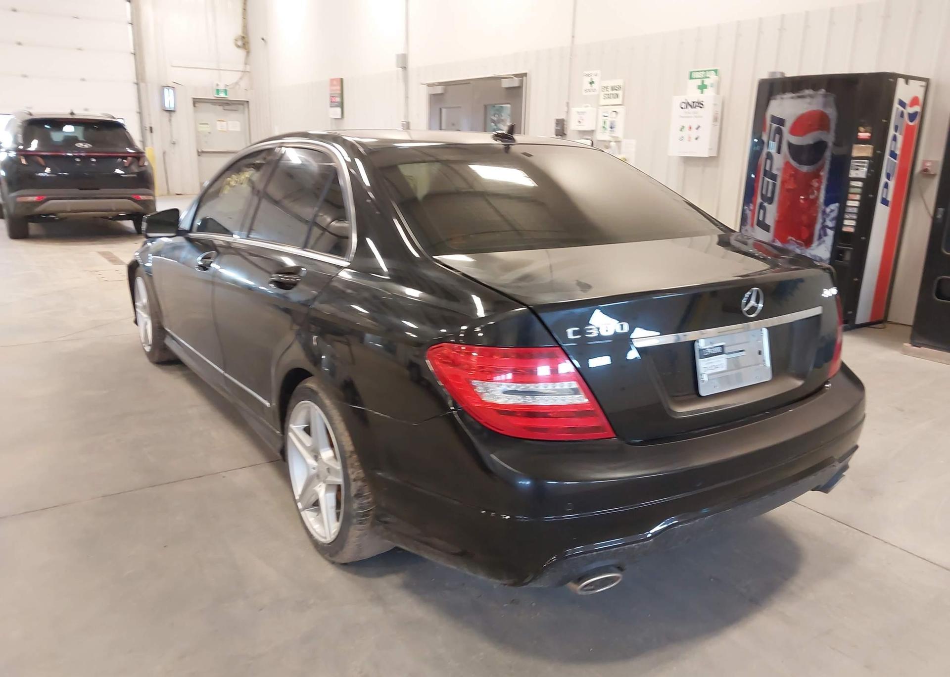 2013 MERCEDES-BENZ C 300 4MATIC