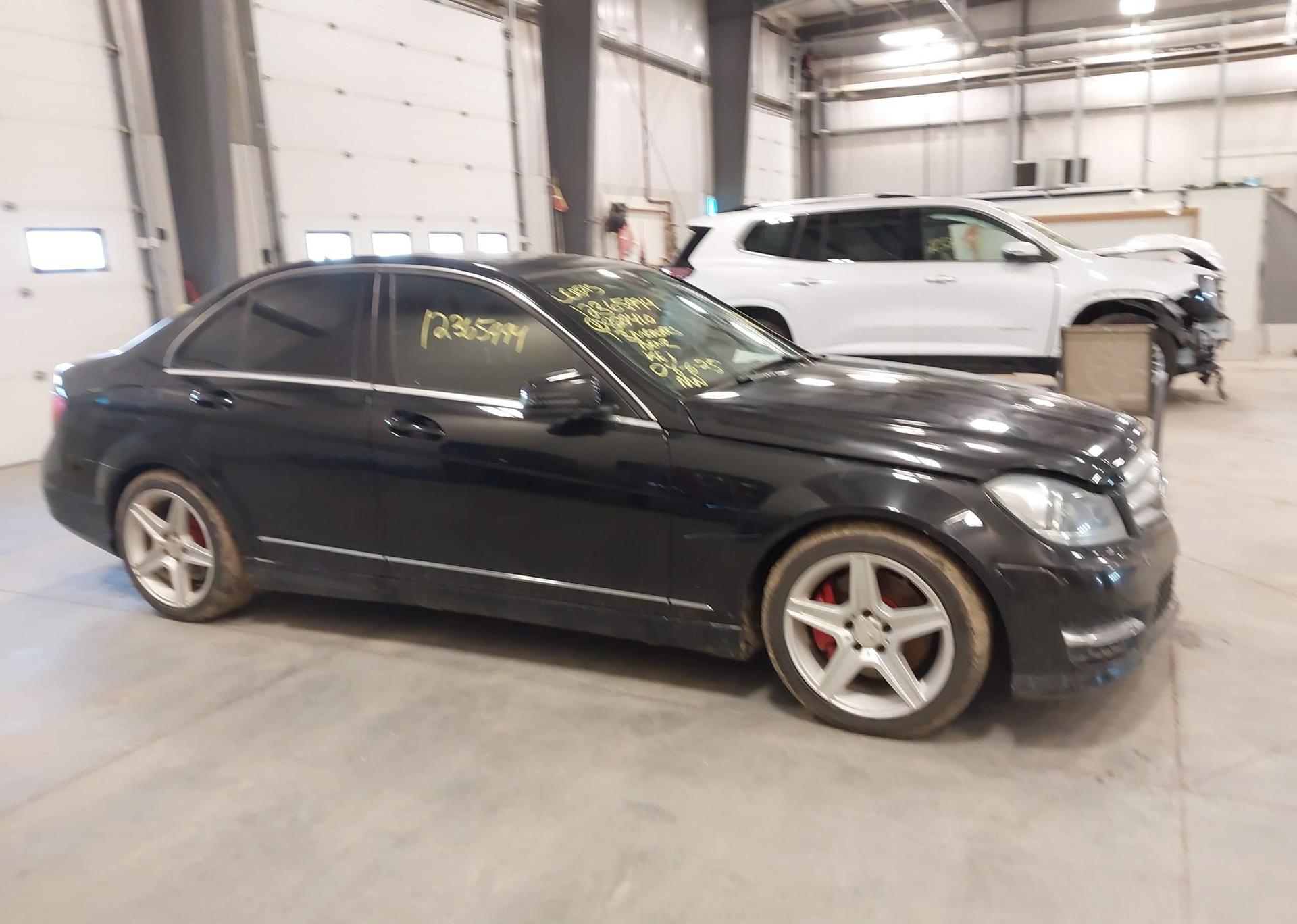 2013 MERCEDES-BENZ C 300 4MATIC
