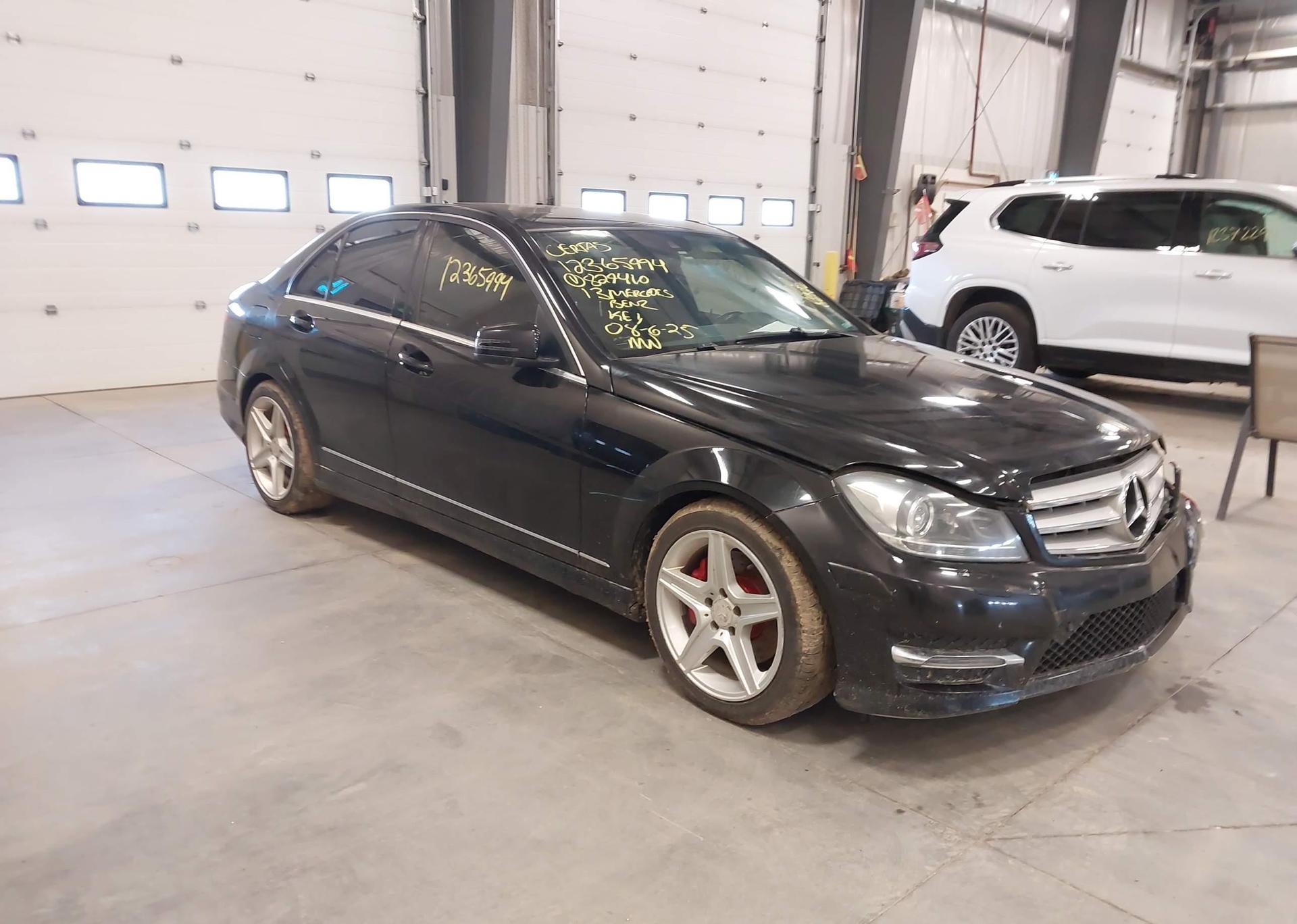 2013 MERCEDES-BENZ C 300 4MATIC