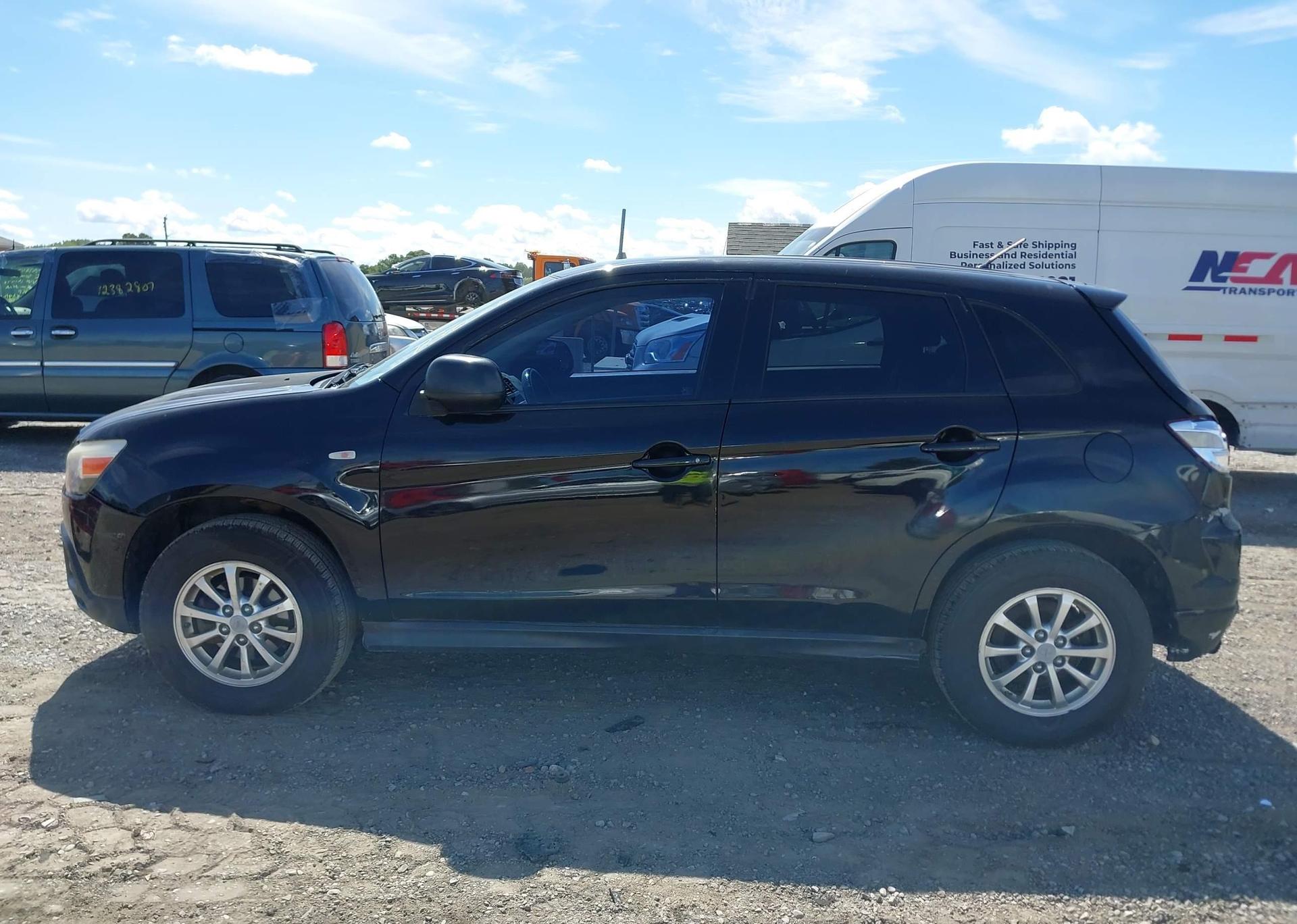 2011 MITSUBISHI RVR ES