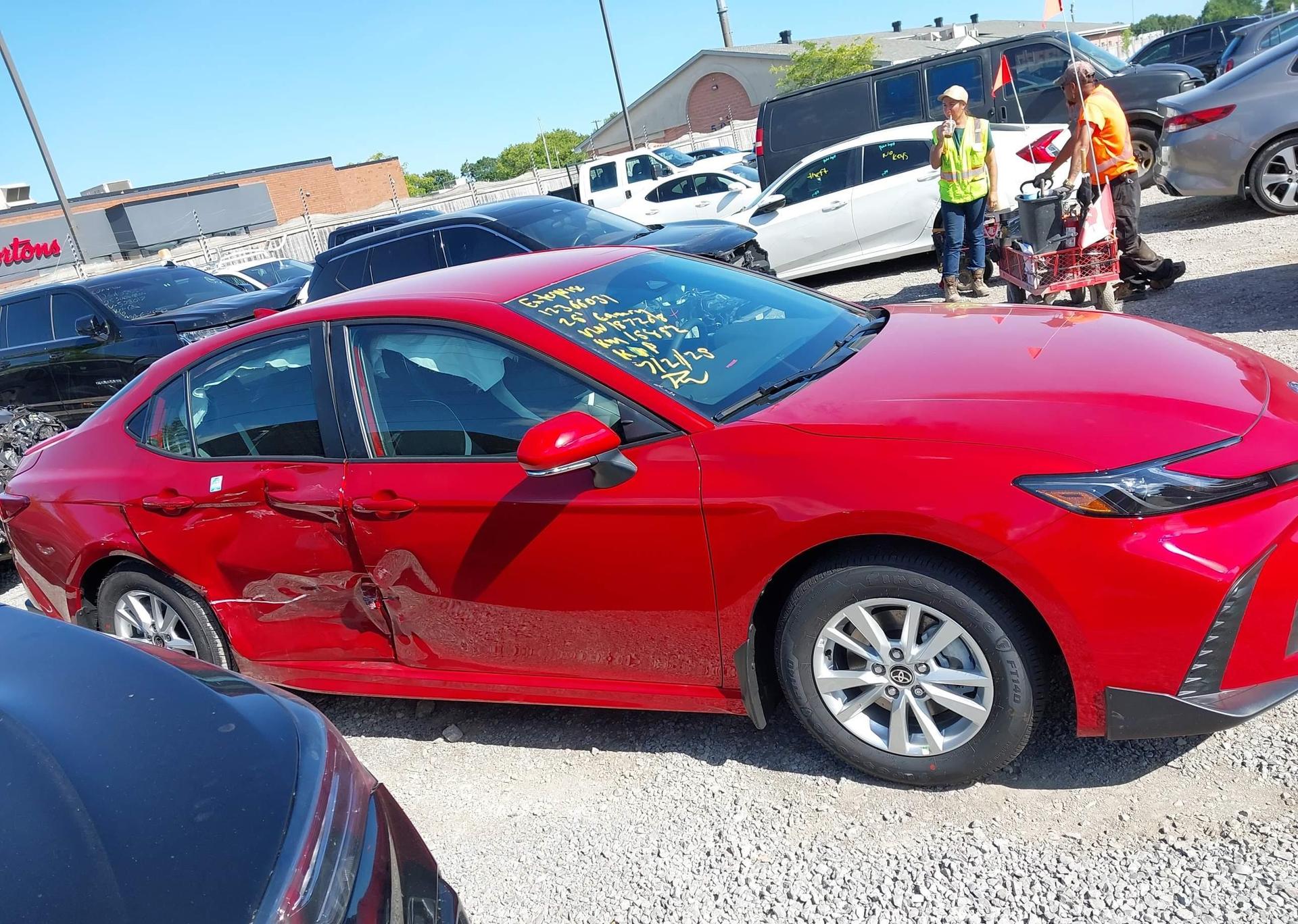 2025 TOYOTA CAMRY XSE