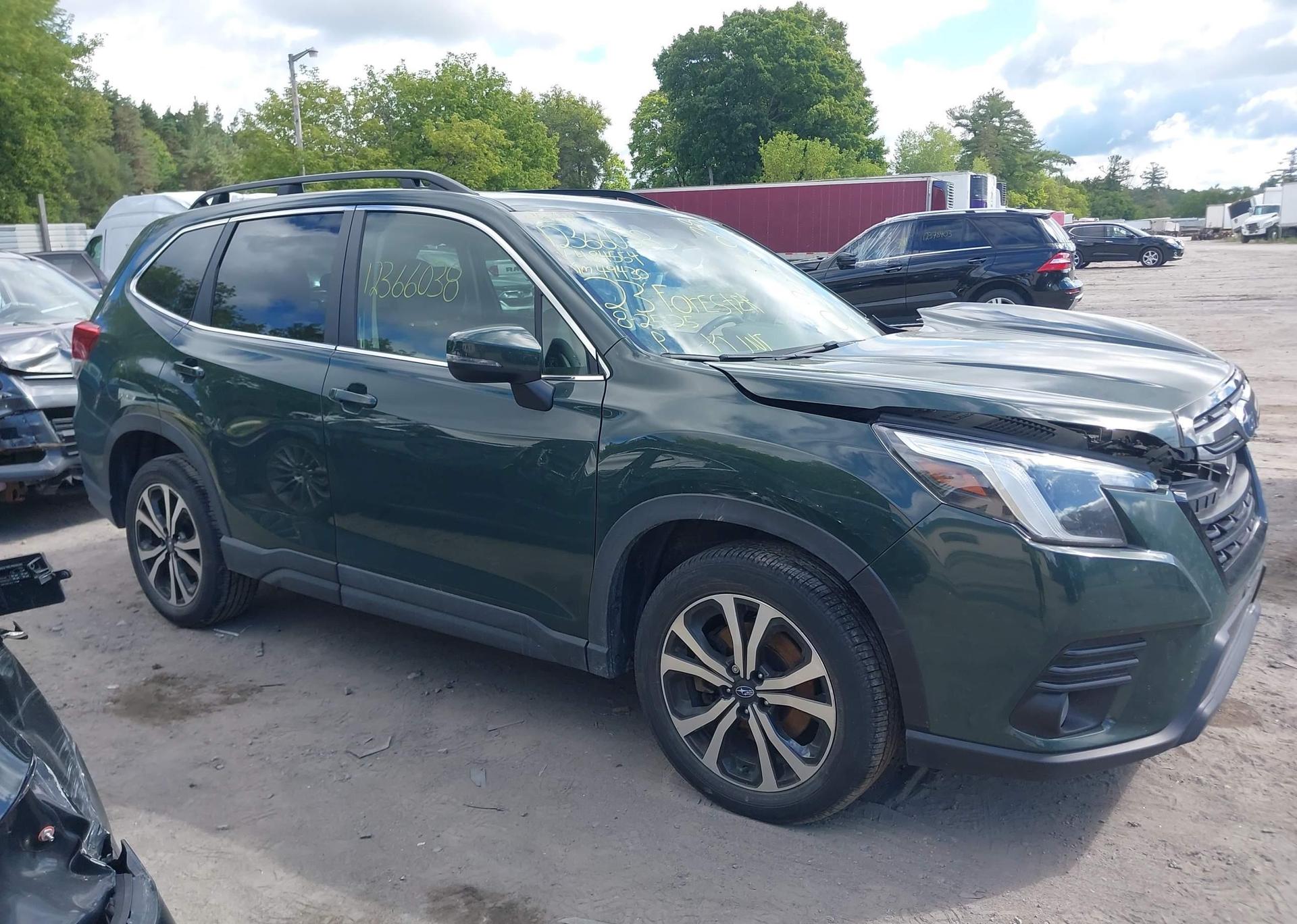 2023 SUBARU FORESTER