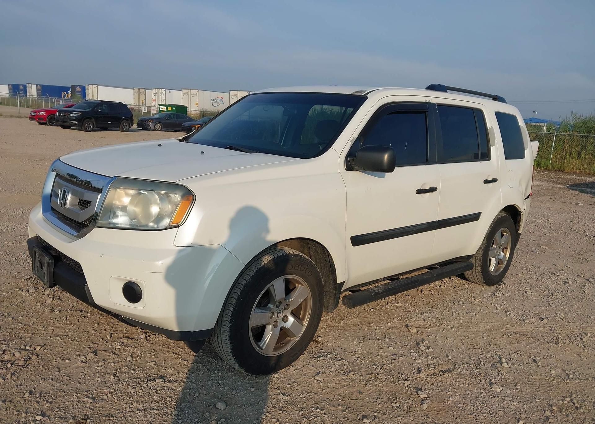 2011 HONDA PILOT LX