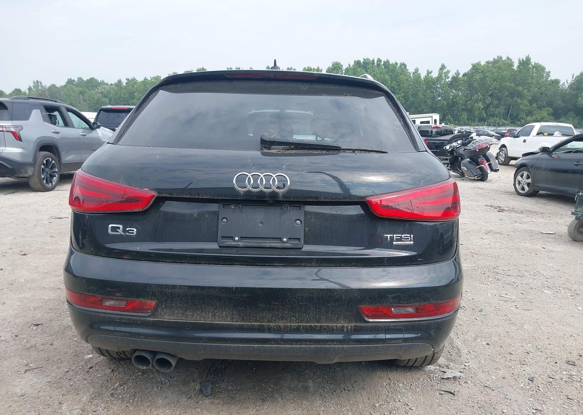 2015 AUDI Q3