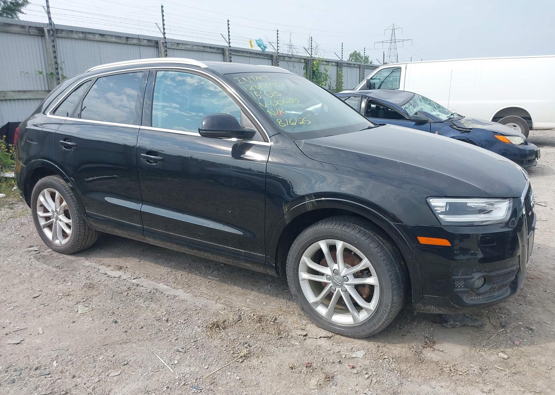 2015 AUDI Q3