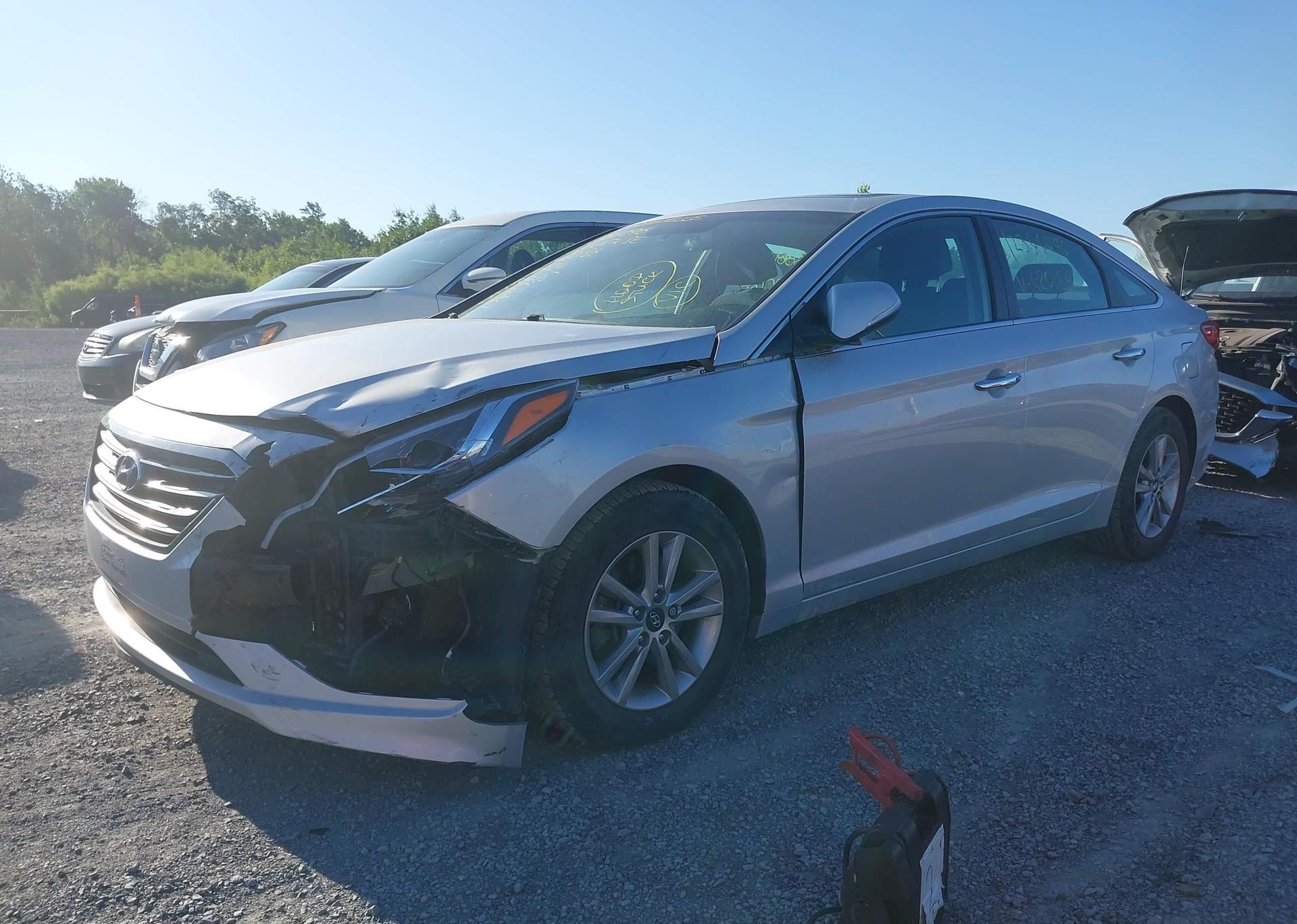 2016 HYUNDAI SONATA SE