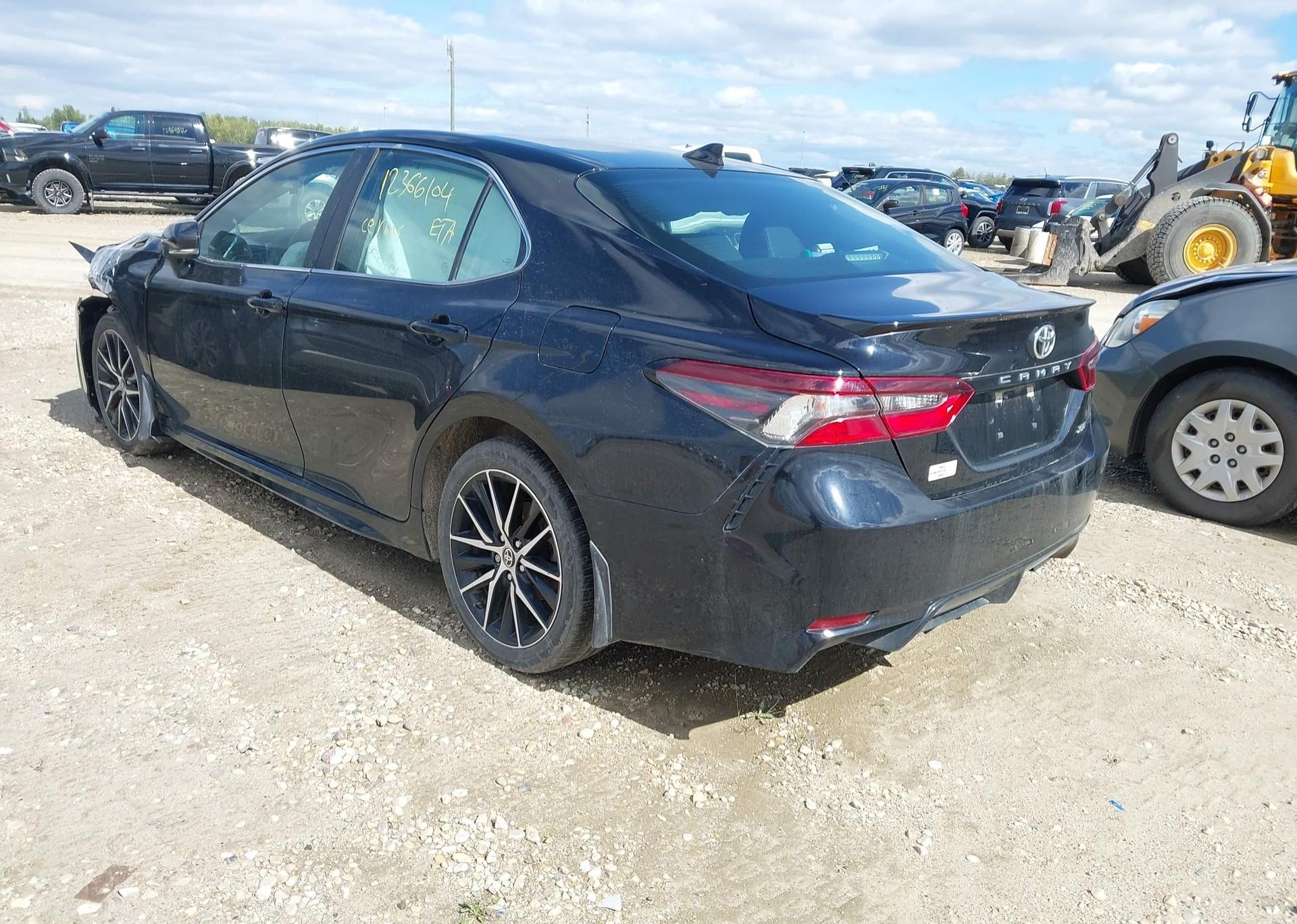 2024 TOYOTA CAMRY SE NIGHT SHADE