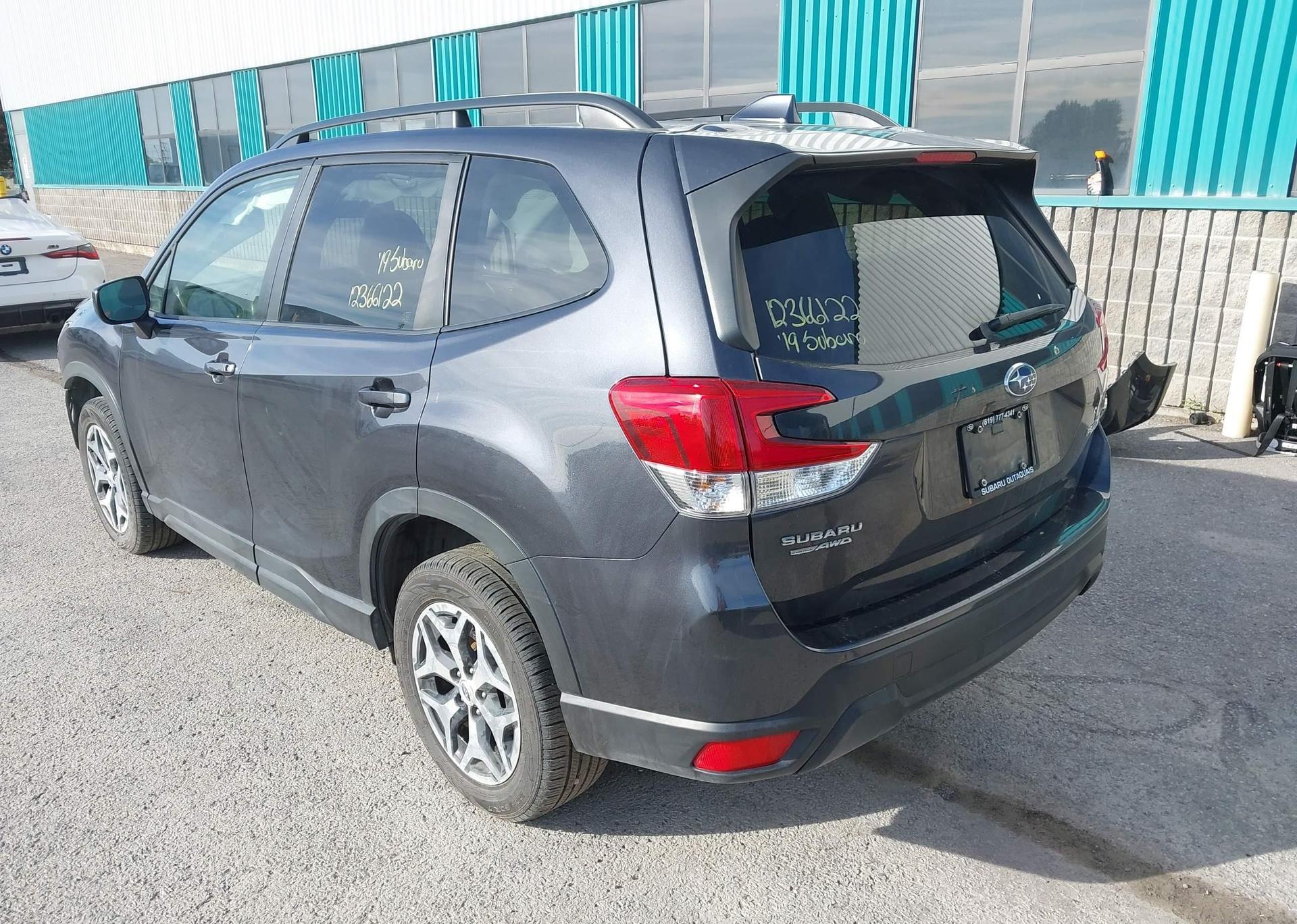2019 SUBARU FORESTER PREMIUM