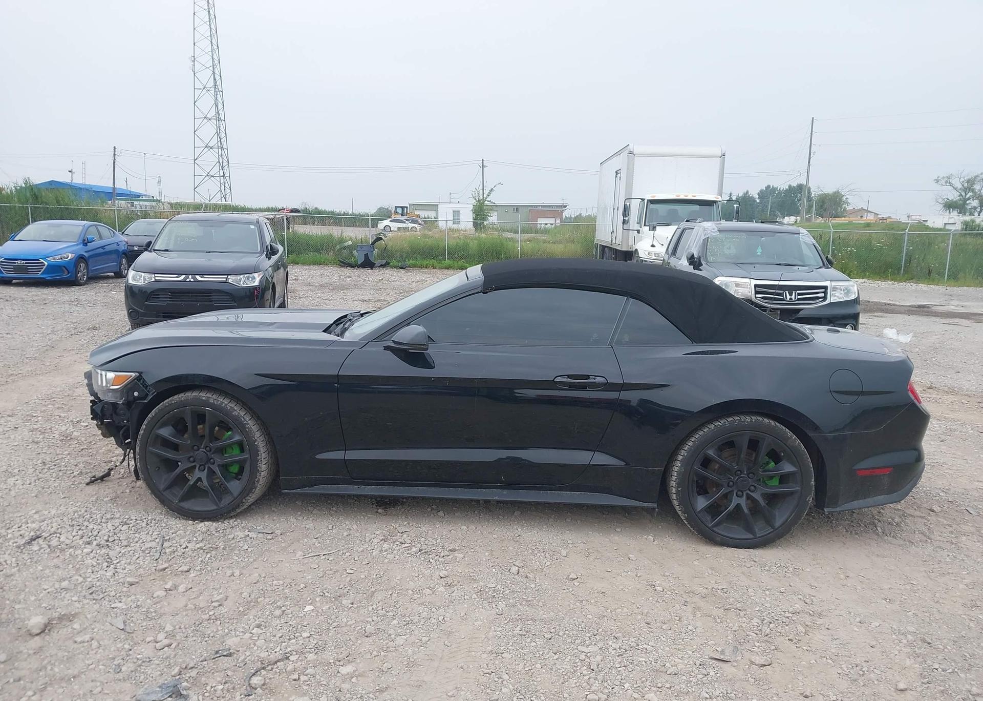 2017 FORD MUSTANG