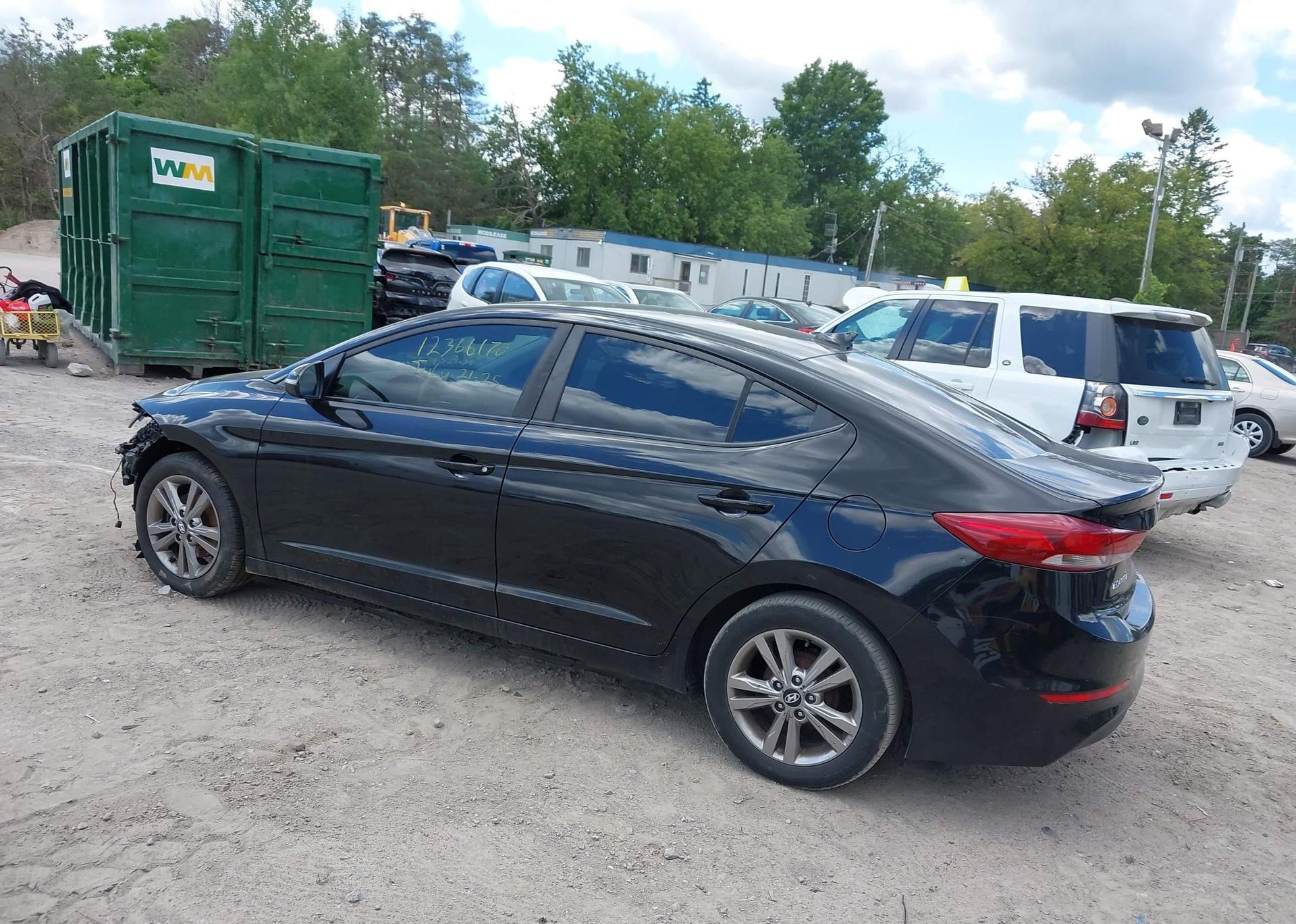 2017 HYUNDAI ELANTRA SE