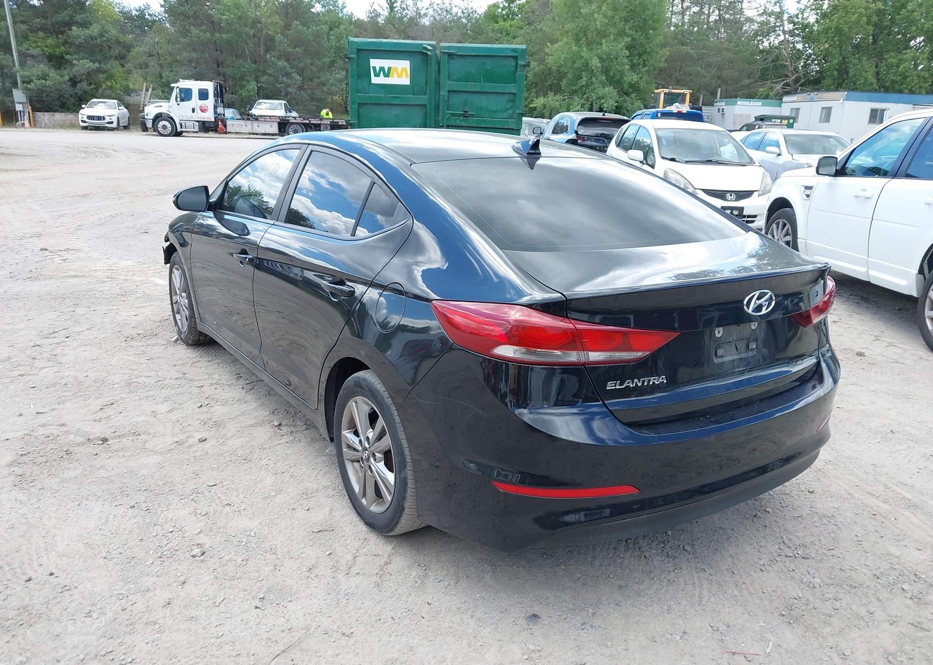 2017 HYUNDAI ELANTRA SE