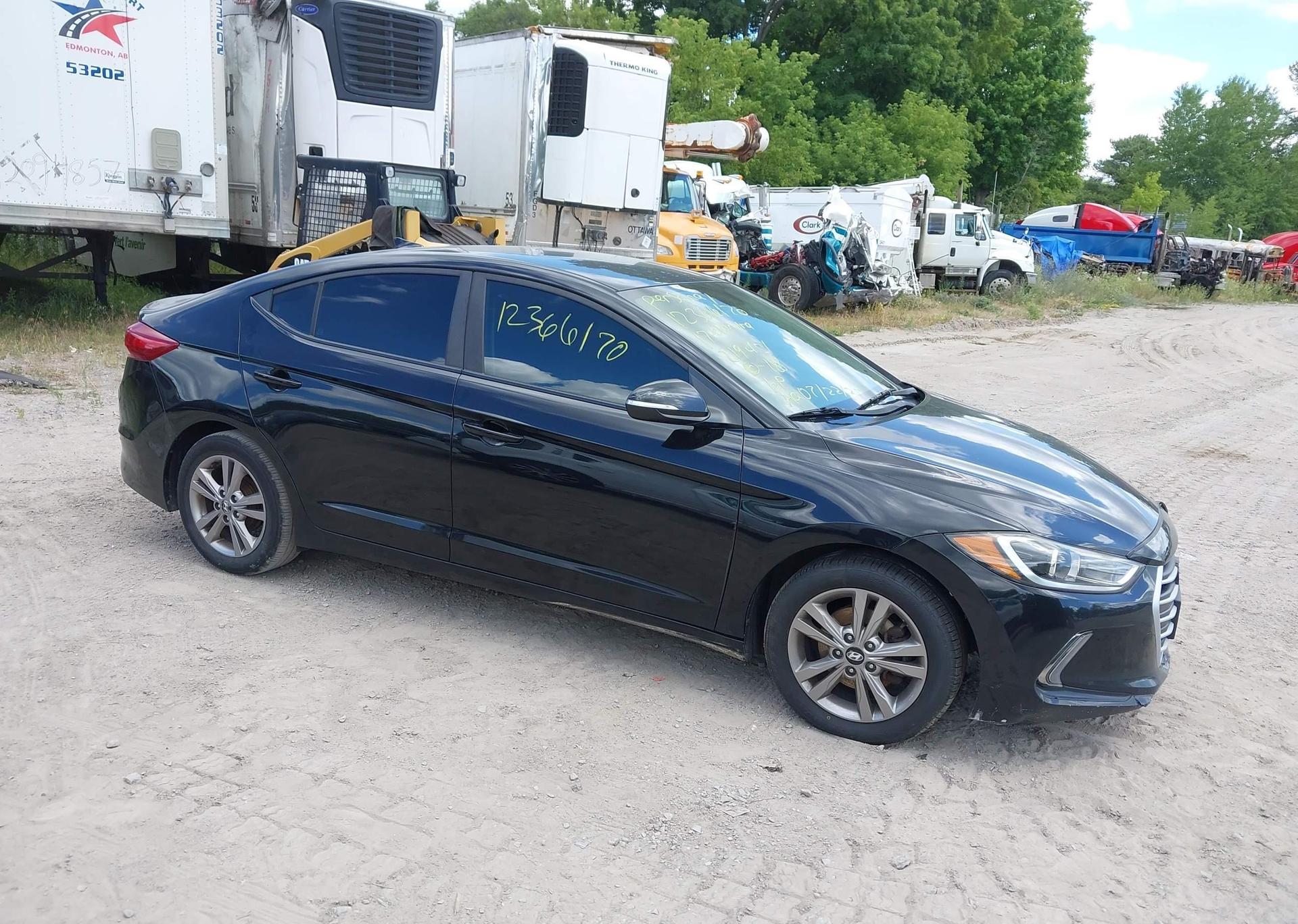 2017 HYUNDAI ELANTRA SE