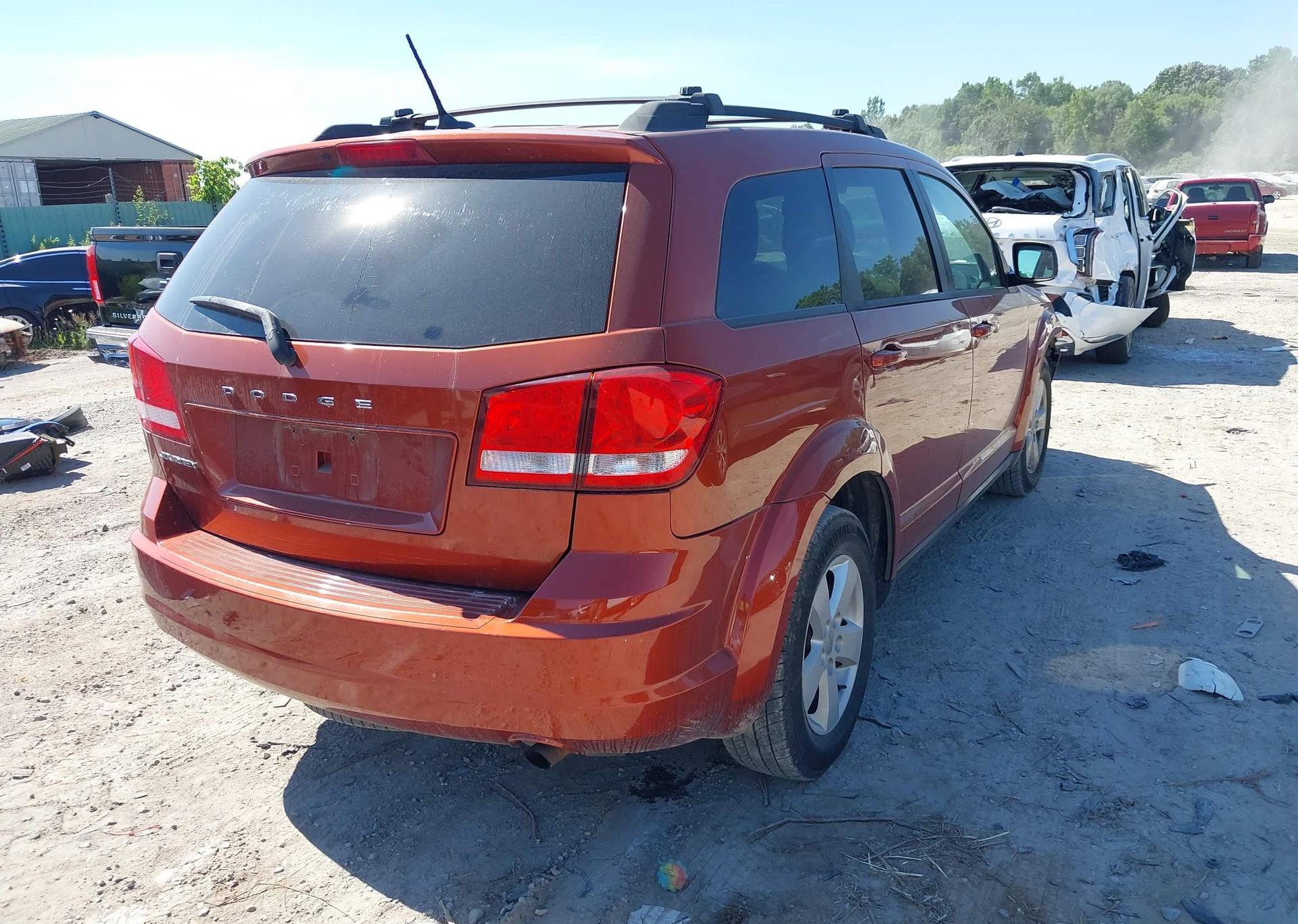 2013 DODGE JOURNEY SE