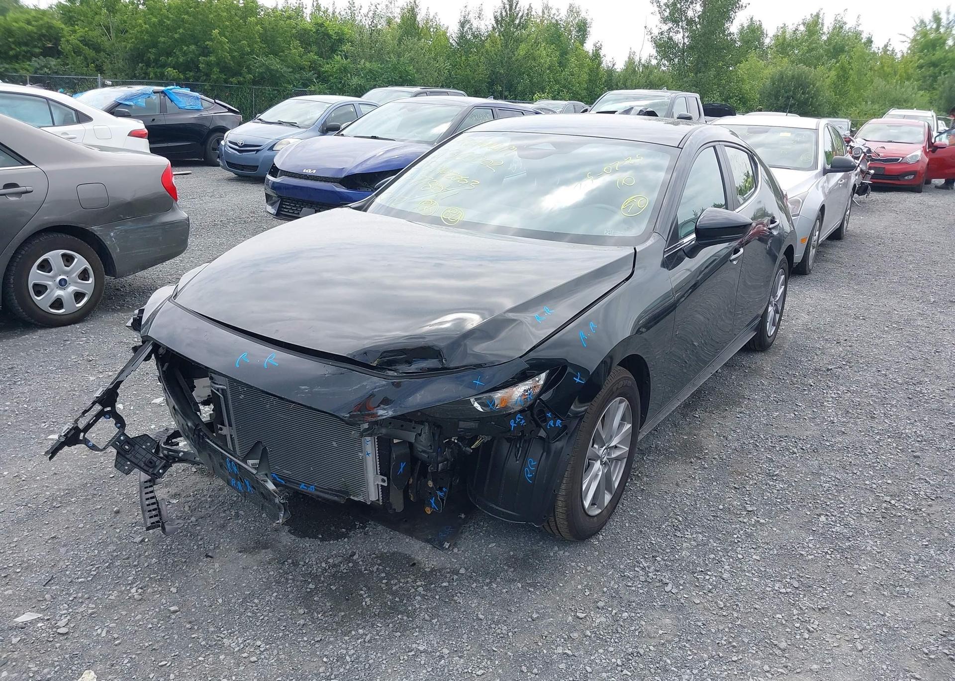 2025 MAZDA MAZDA3 GX